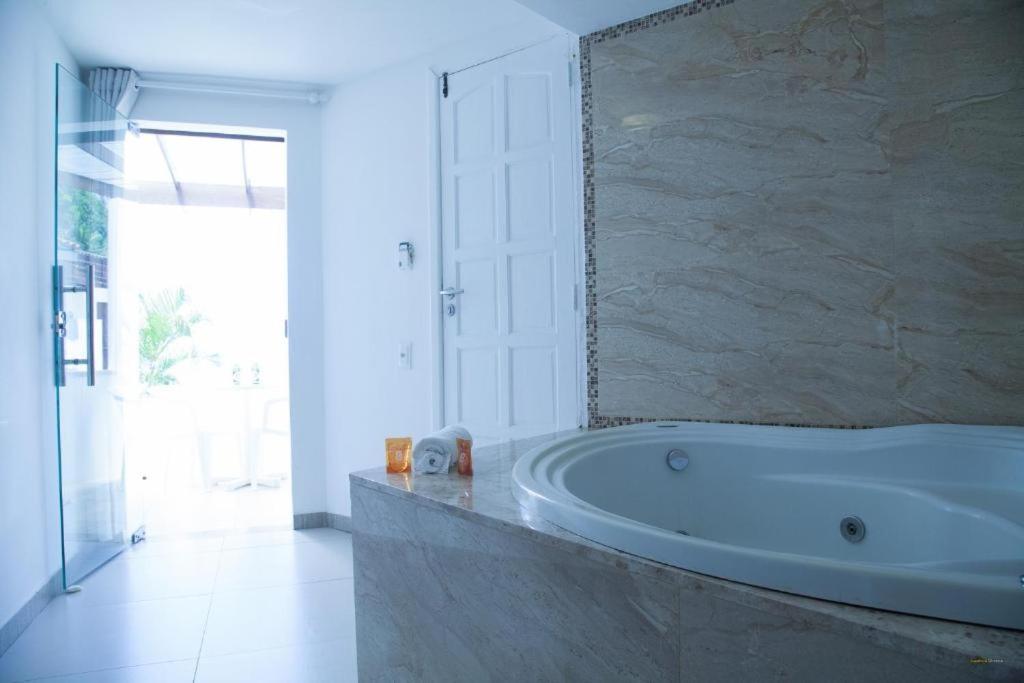 Partial view with soaking tub