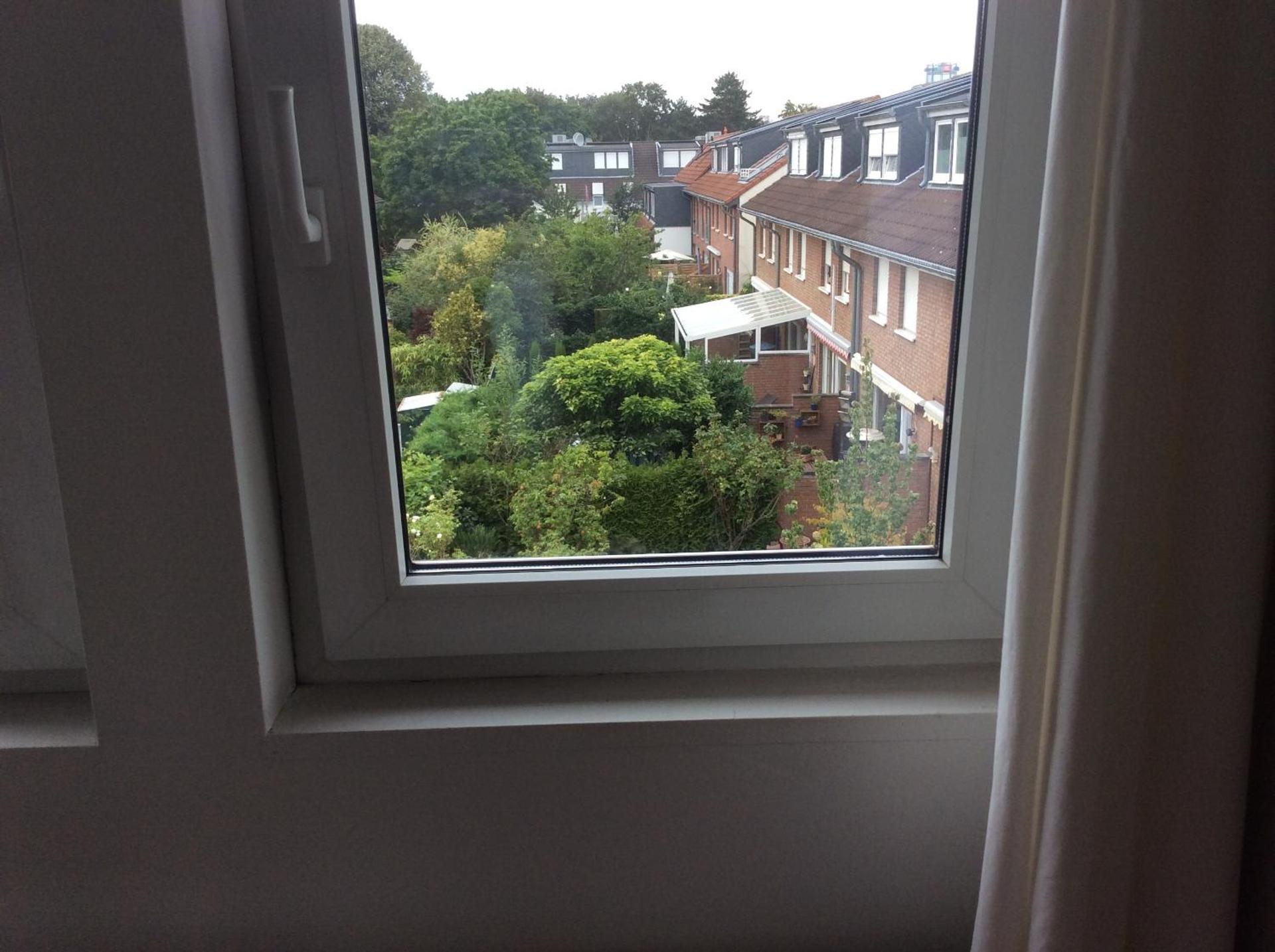 Dachstudio mit Bad und Terasse