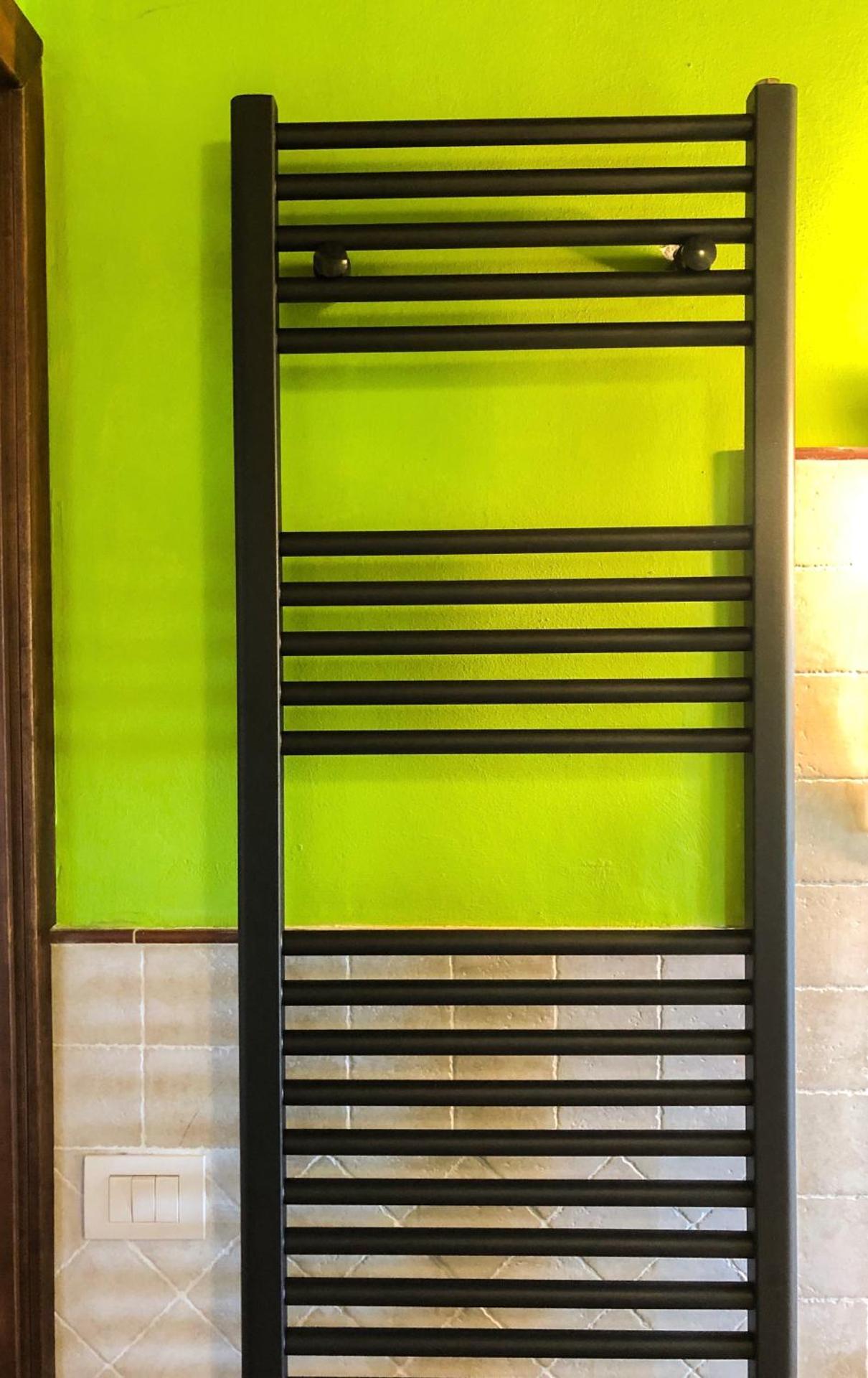 UMBRIA, "Casa Sagrantina" con PISCINA e pergolato