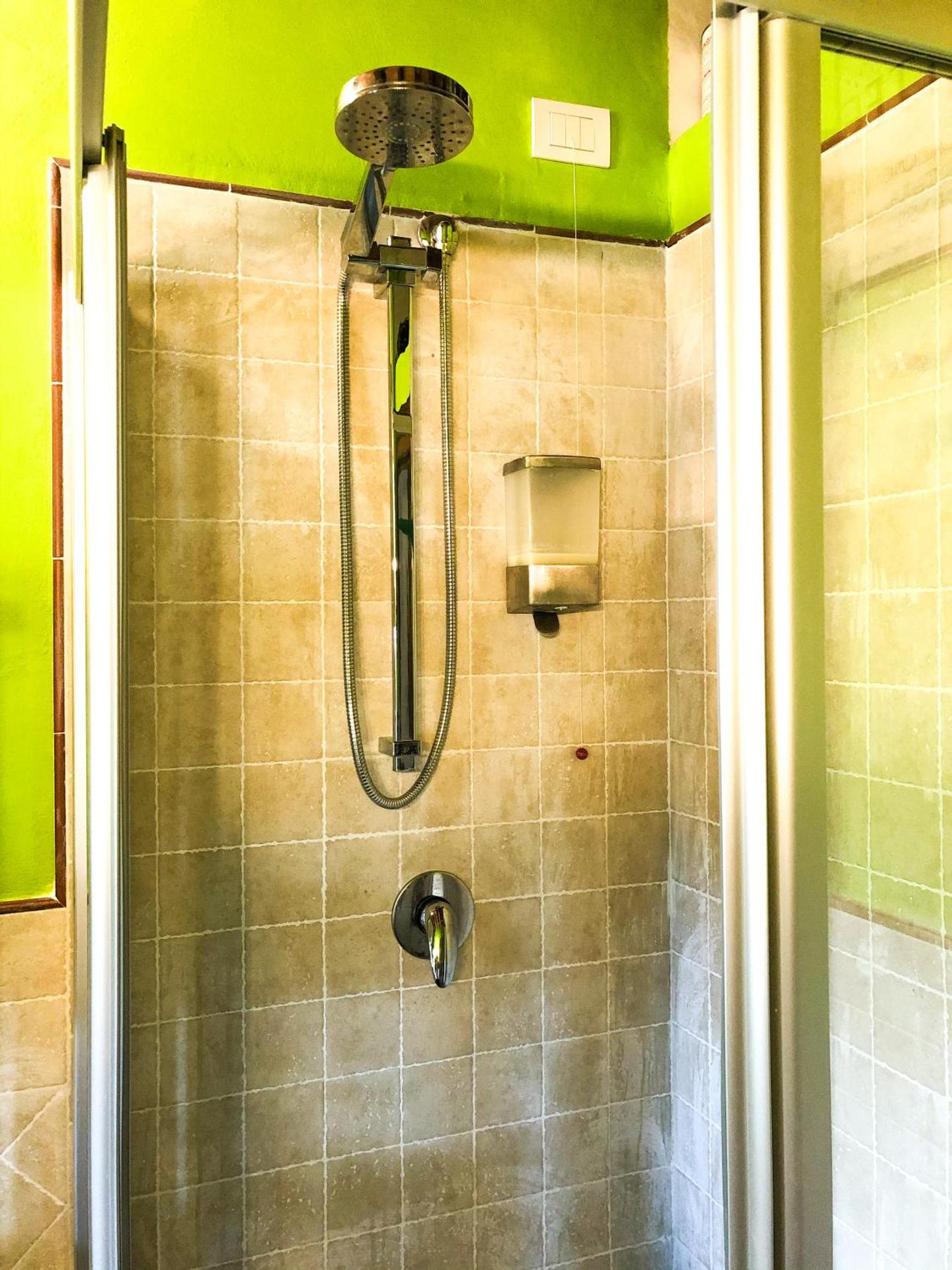 UMBRIA, "Casa Sagrantina" con PISCINA e pergolato