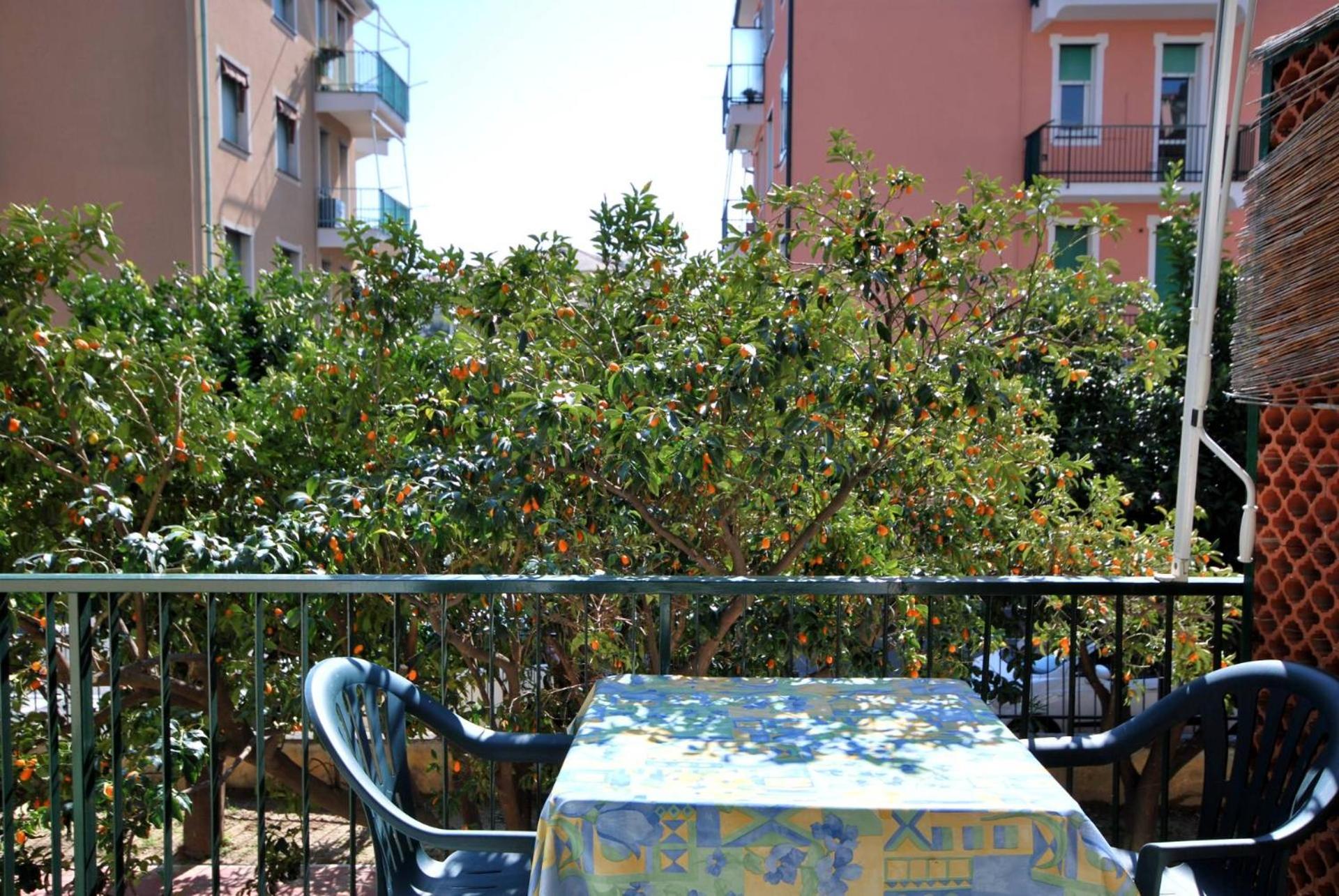 Appartamenti con giardino e posto auto per famiglie