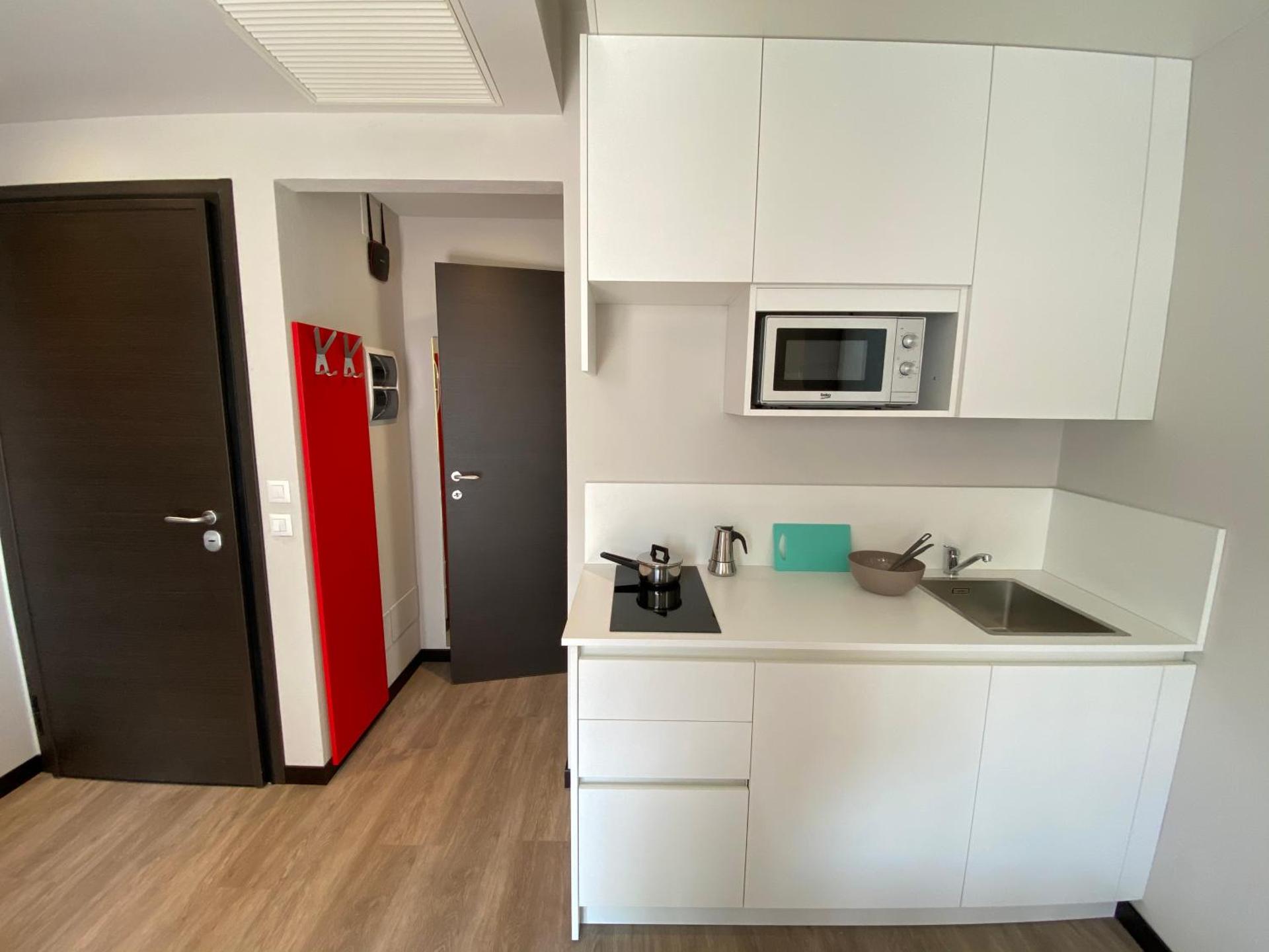 Kitchen or kitchenette