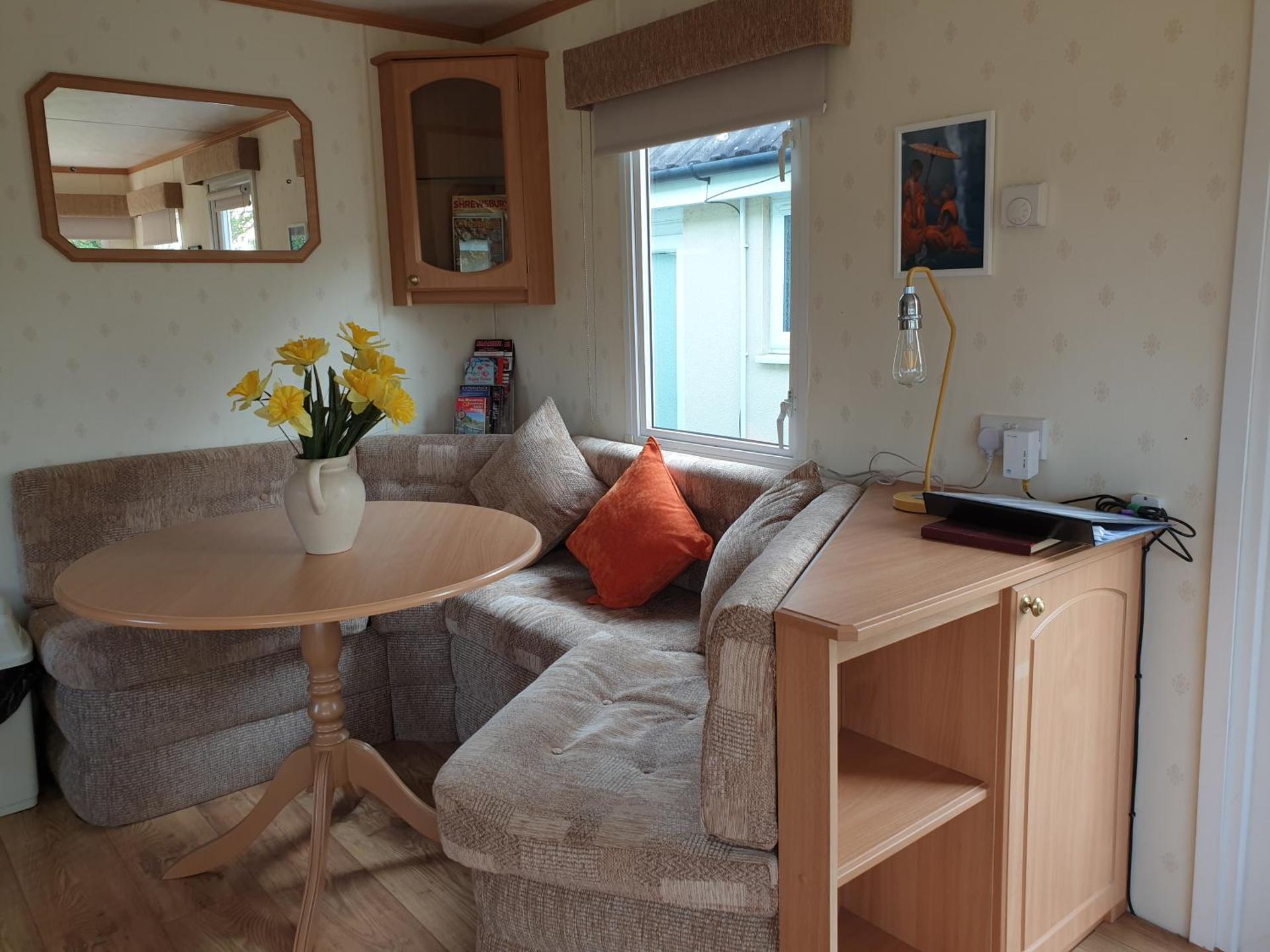 Ruth's Rest Country Retreat with private Hot Tub