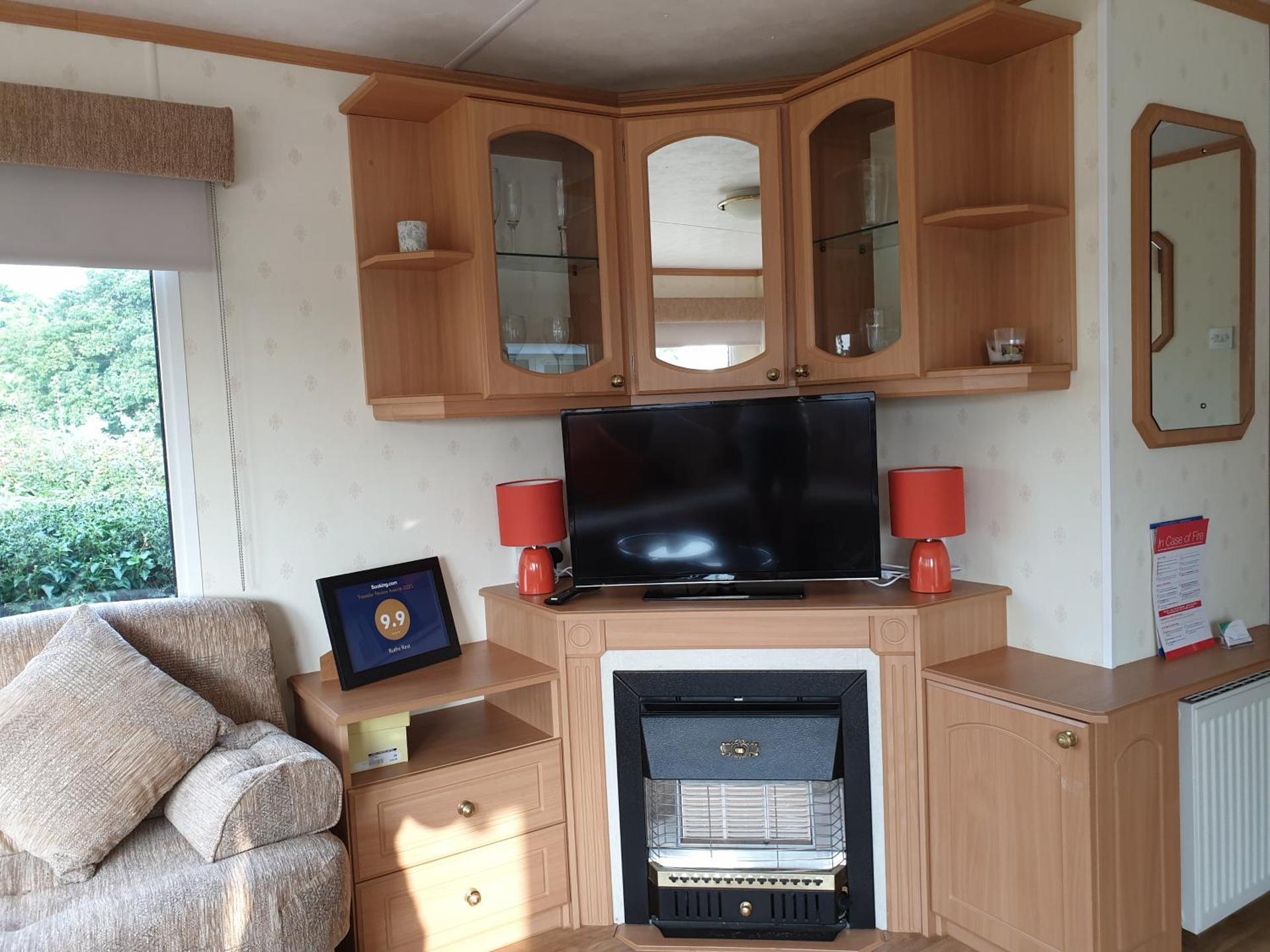 Ruth's Rest Country Retreat with private Hot Tub