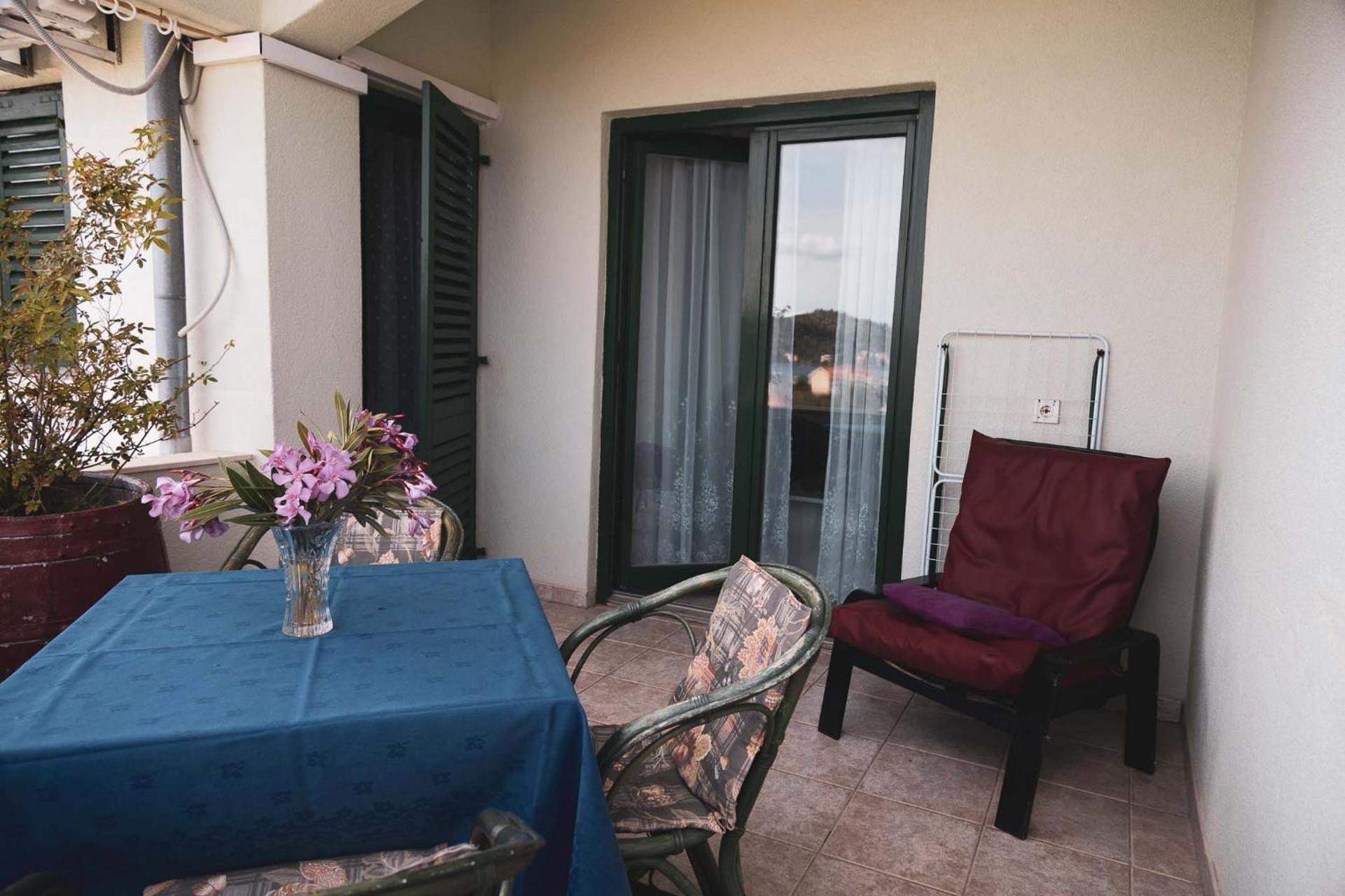 Zadar Kali Booking Franov Residence on island Ugljan with the pool, BBQ and beautiful sea-view!