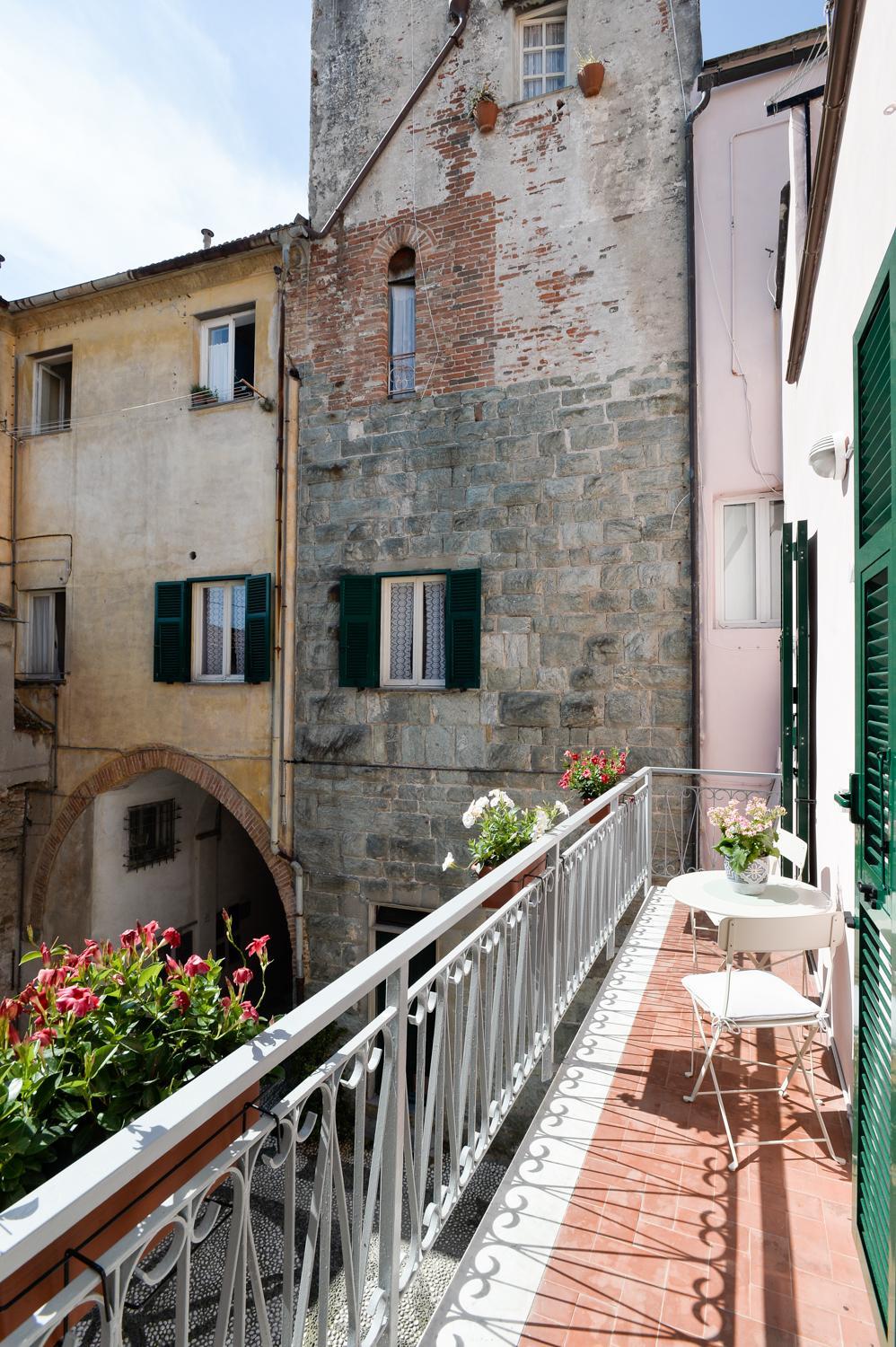 La Zuacca, luminoso appartamento con terrazzo