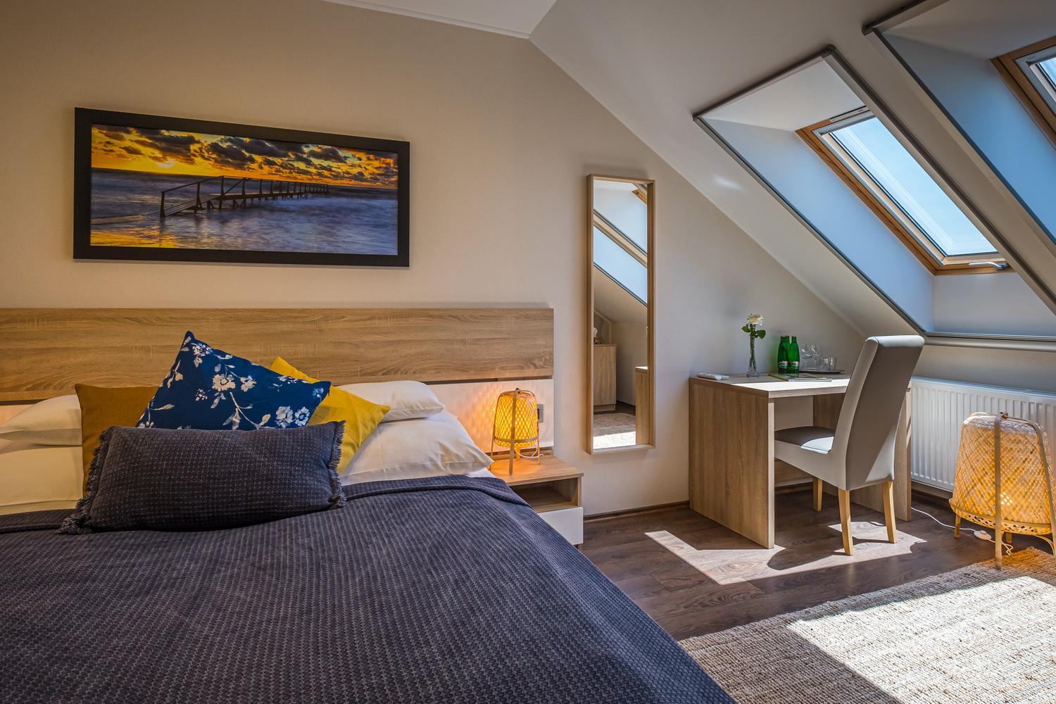 Double Room with Lake View