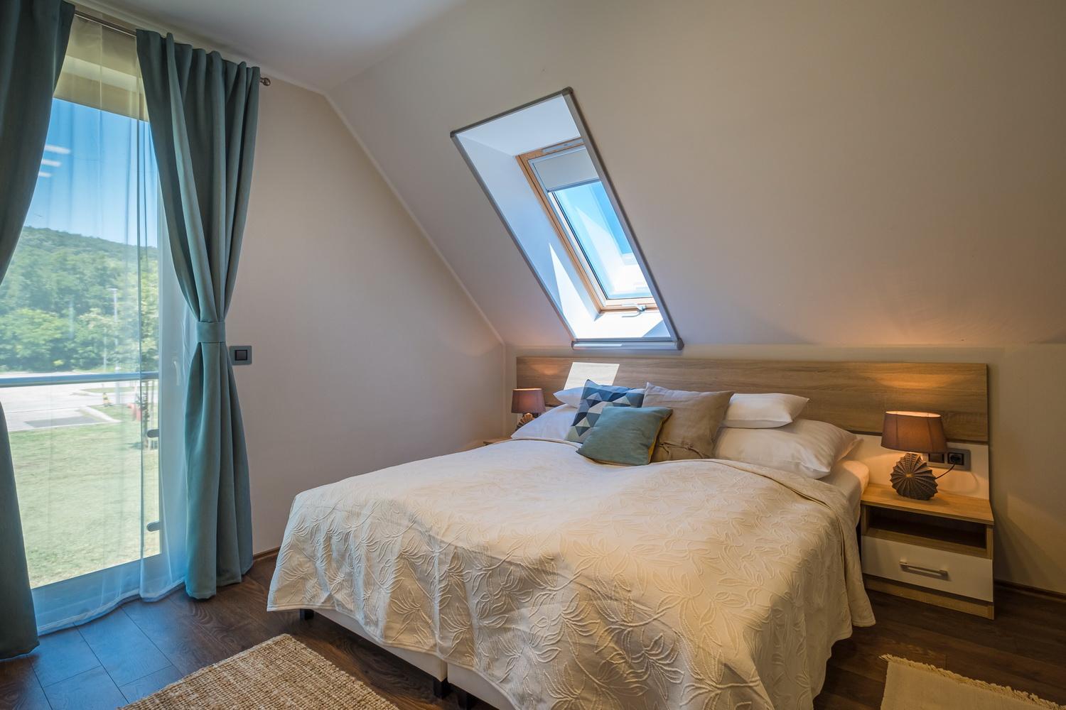 Double Room with Mountain View