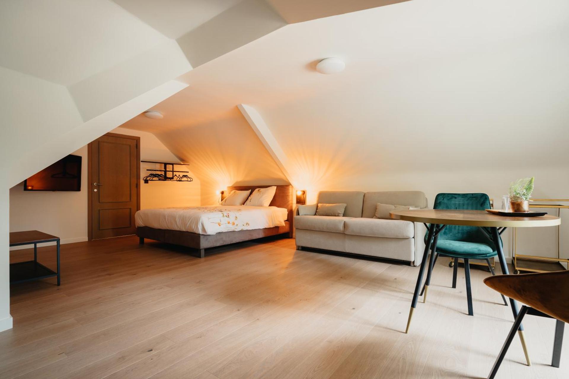 King Room with Balcony