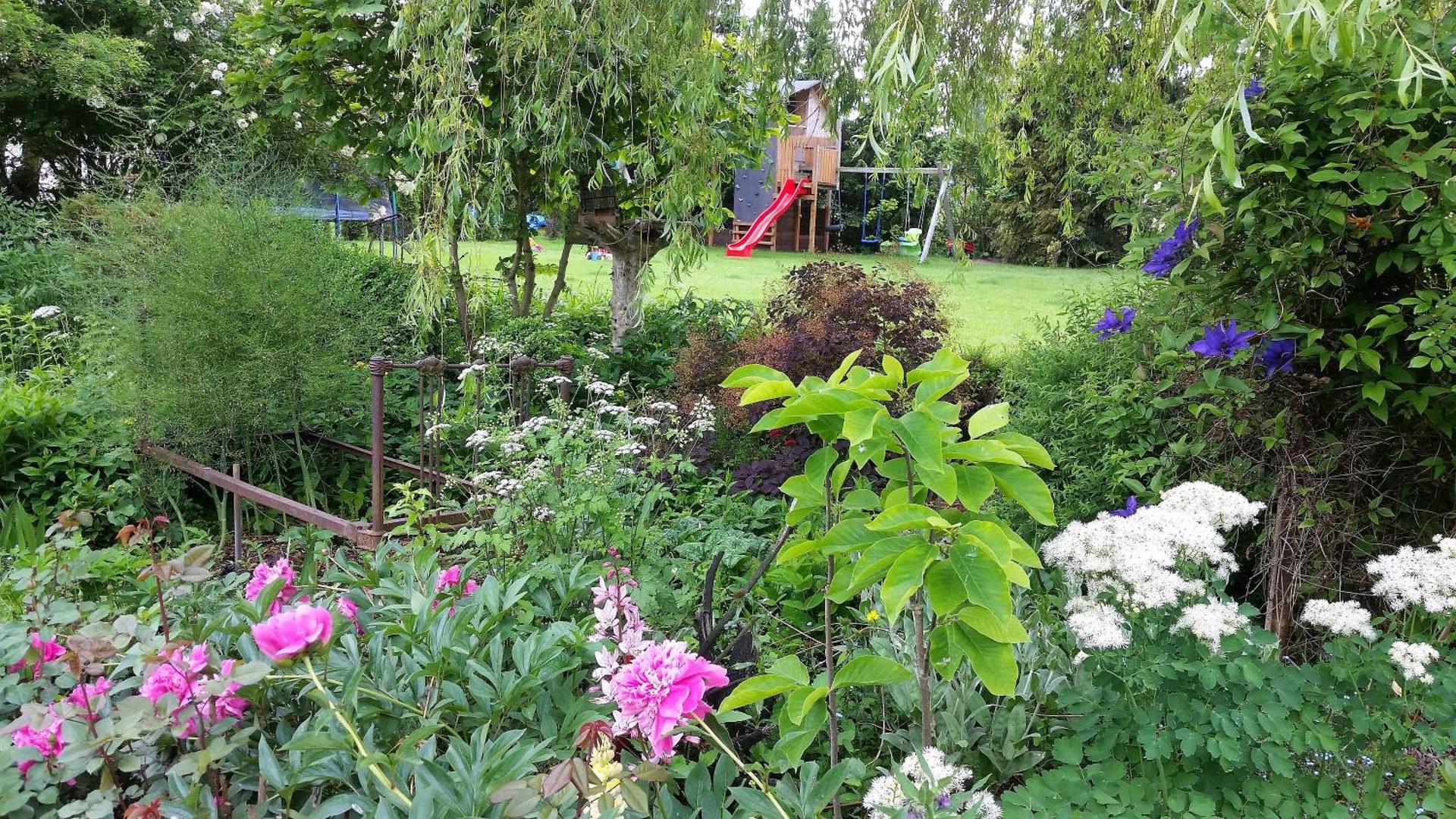 POKOJE GOŚCINNE LIBER