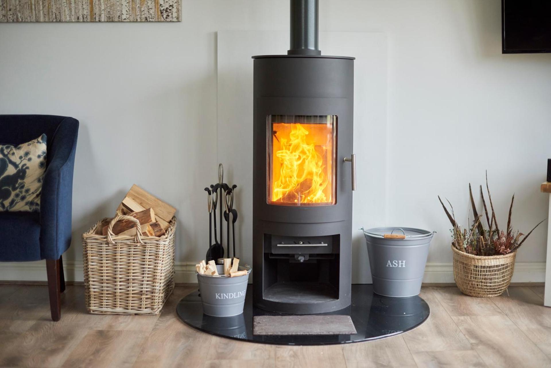 Hen Houses with Hot Tubs - Big Drift and Fairchilds Barn