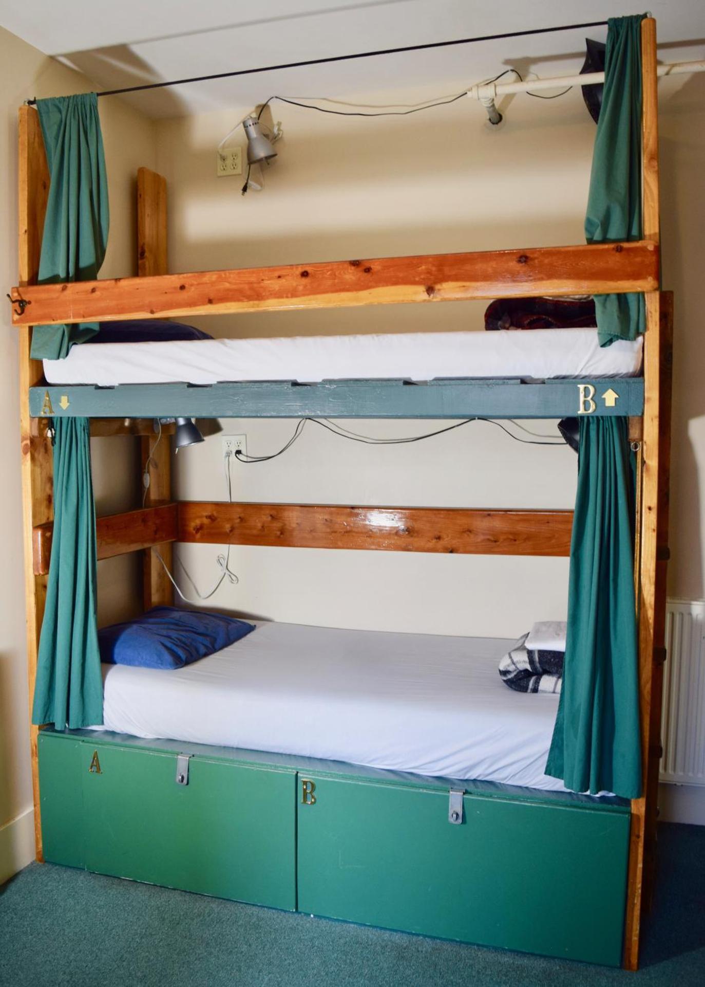 bunk bed