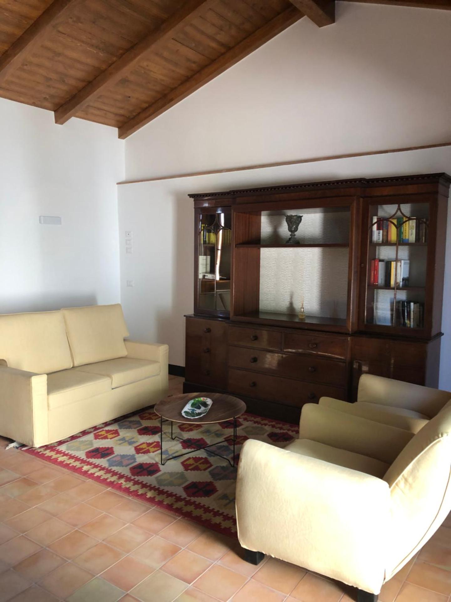 La Casa del carrubo di Borgo Carbone