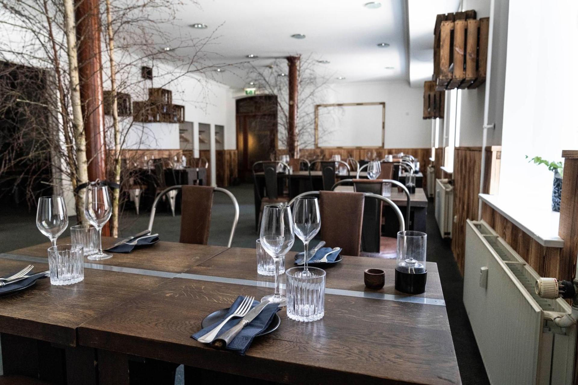 Restaurant/places to eat