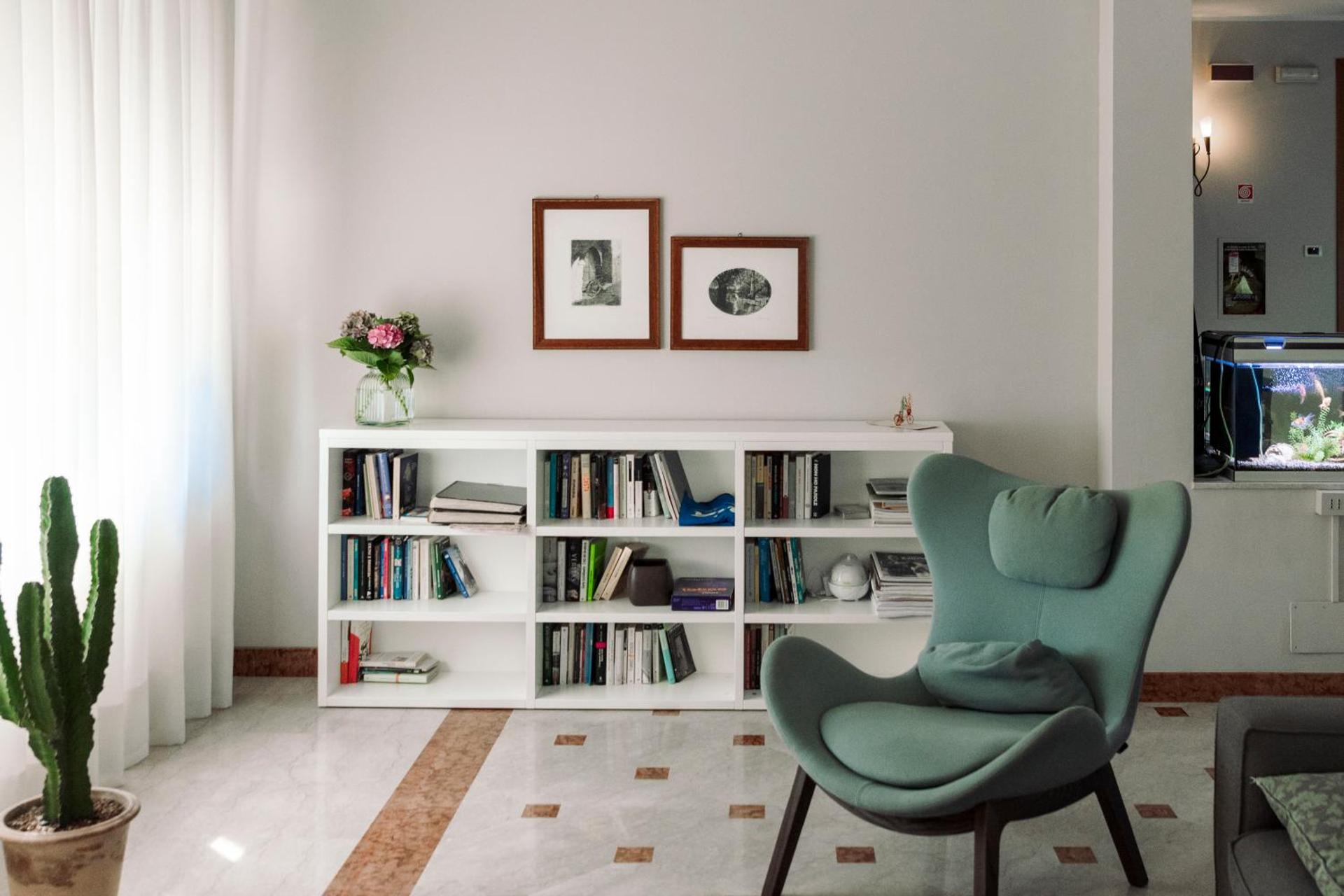 Meeting/conference room