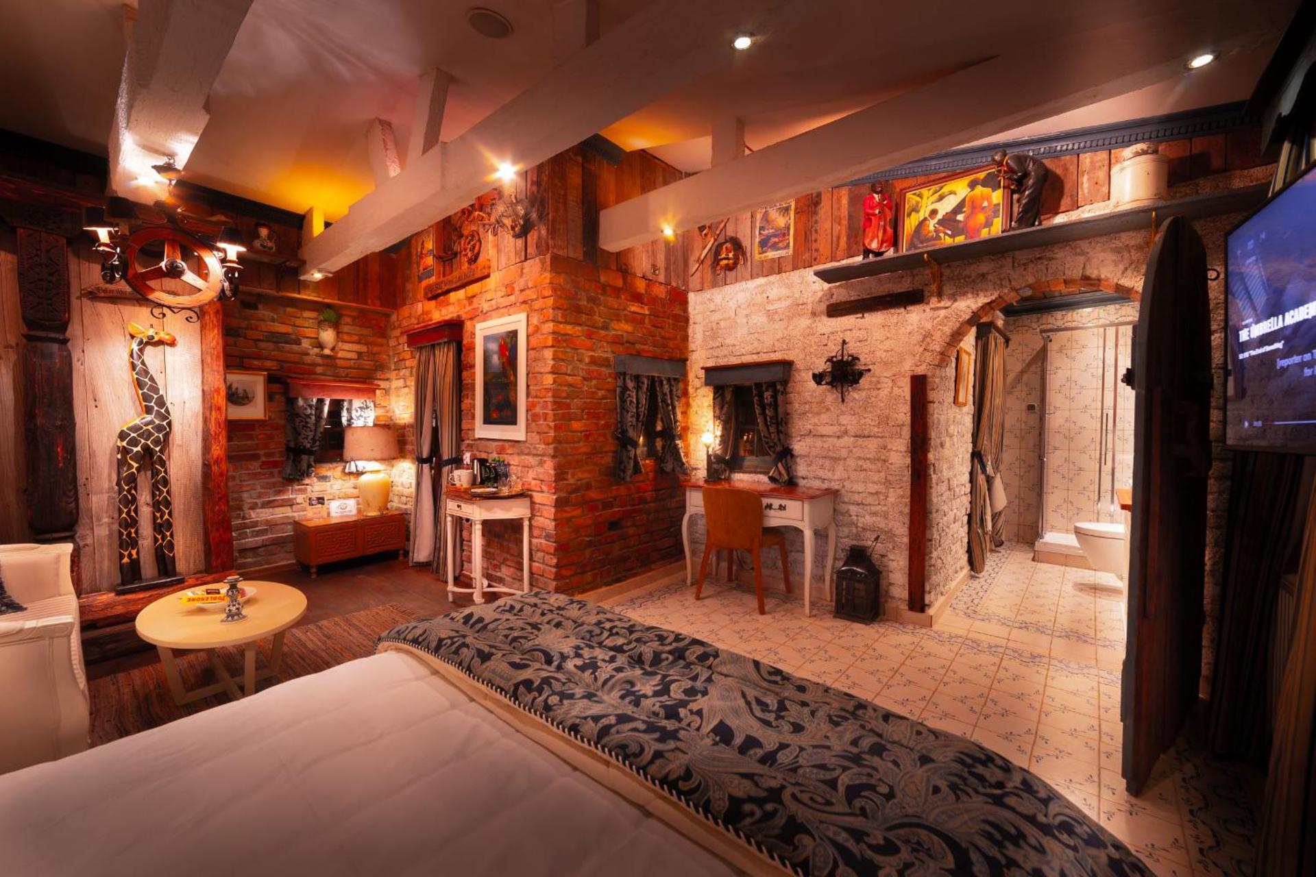 Photo of the whole room