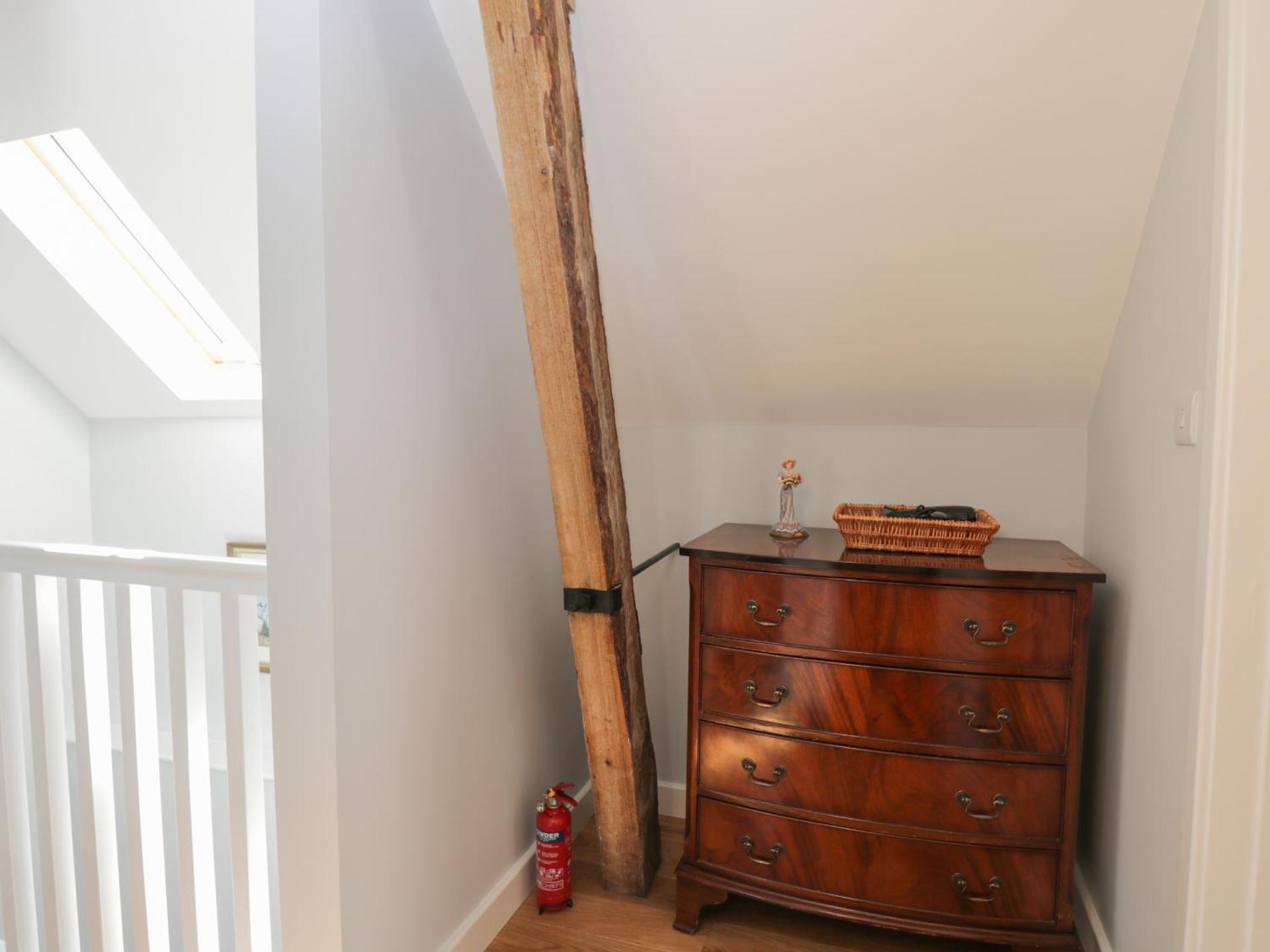 Swallows, 1 The Old Stables