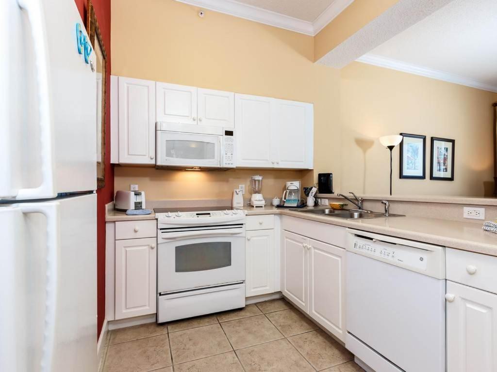 Windemere Condominiums