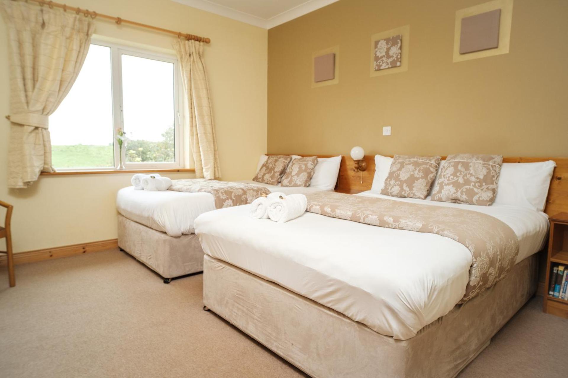 Ardilaun Guesthouse Self Catering