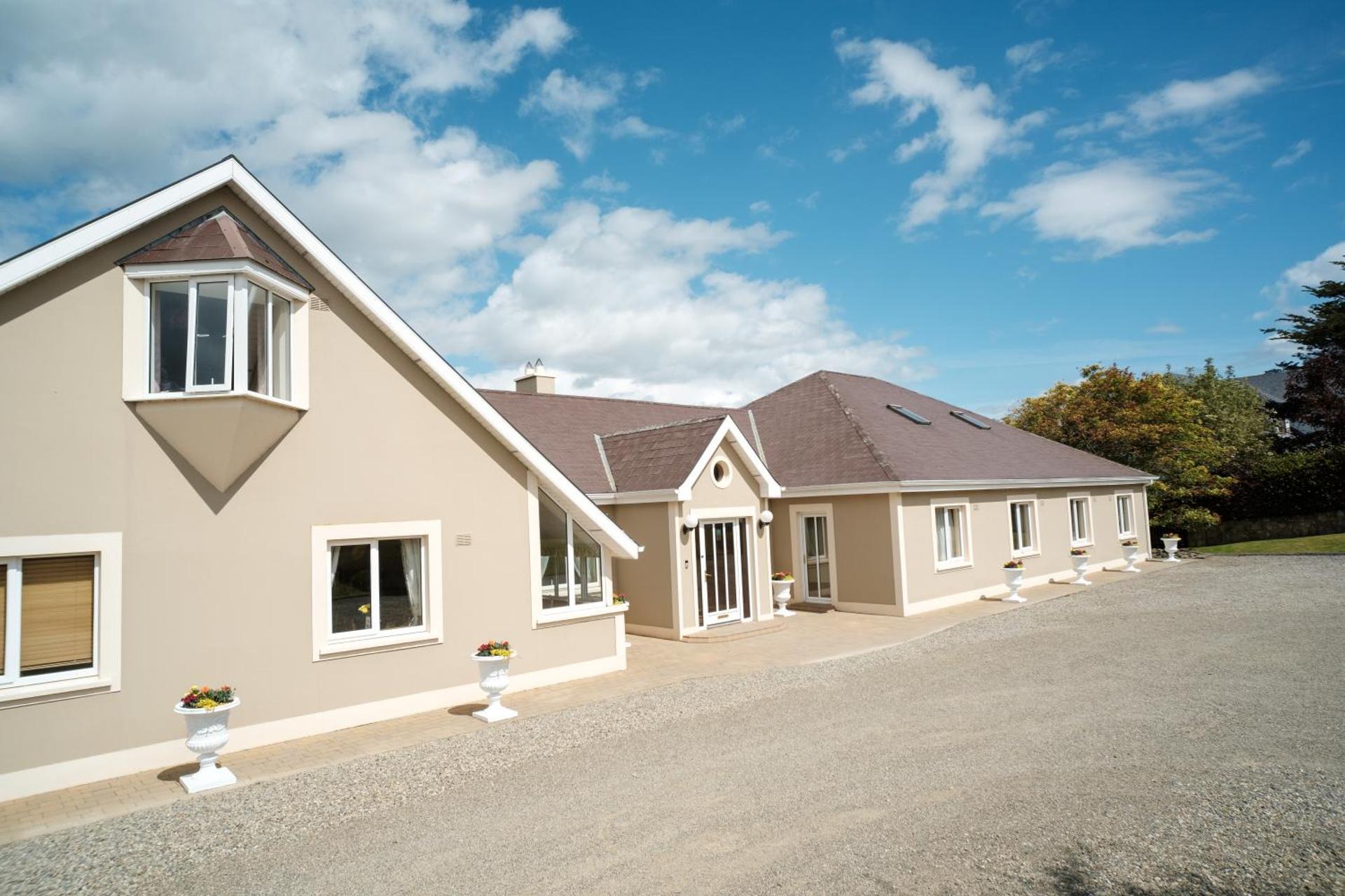 Ardilaun Guesthouse Self Catering