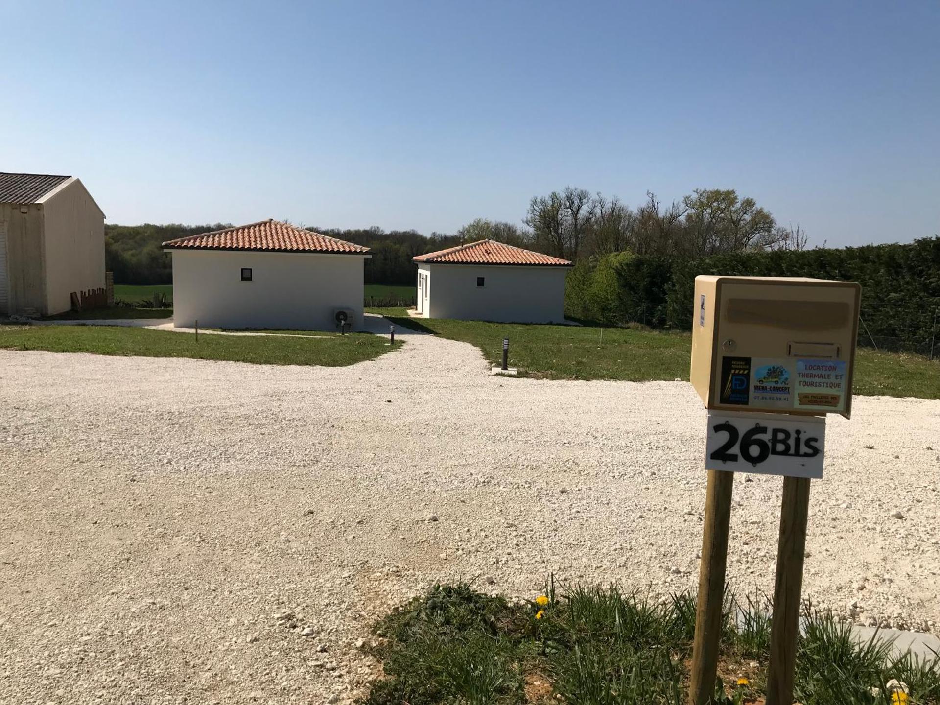 Les paillotes des îles et ré