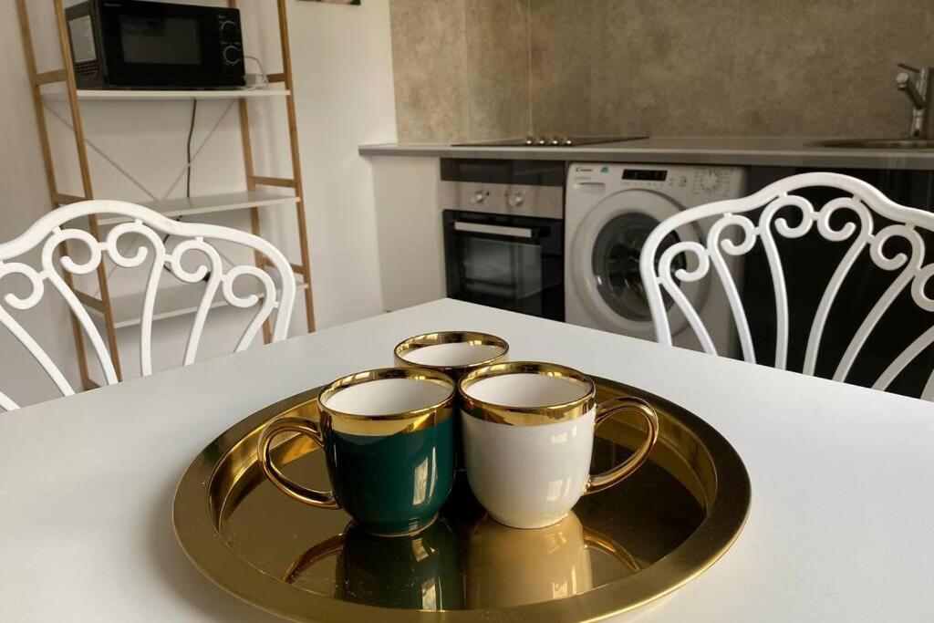 New Luxury Flat in front of the Parliament at Unirii