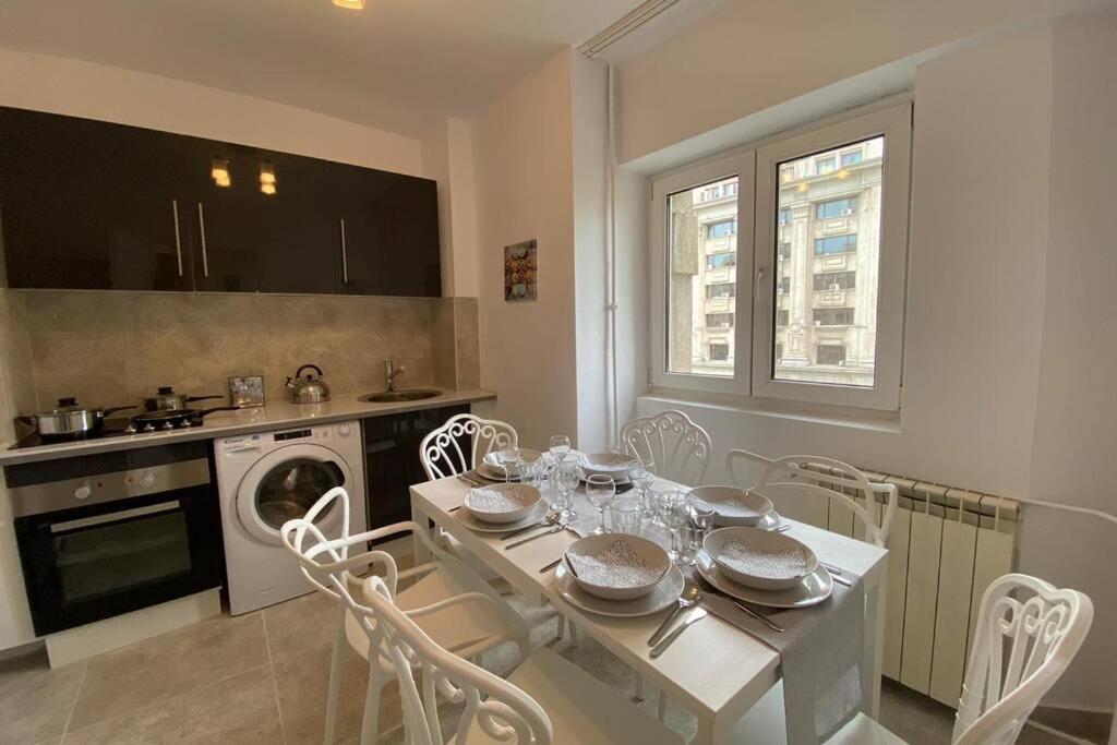 New Luxury Flat in front of the Parliament at Unirii