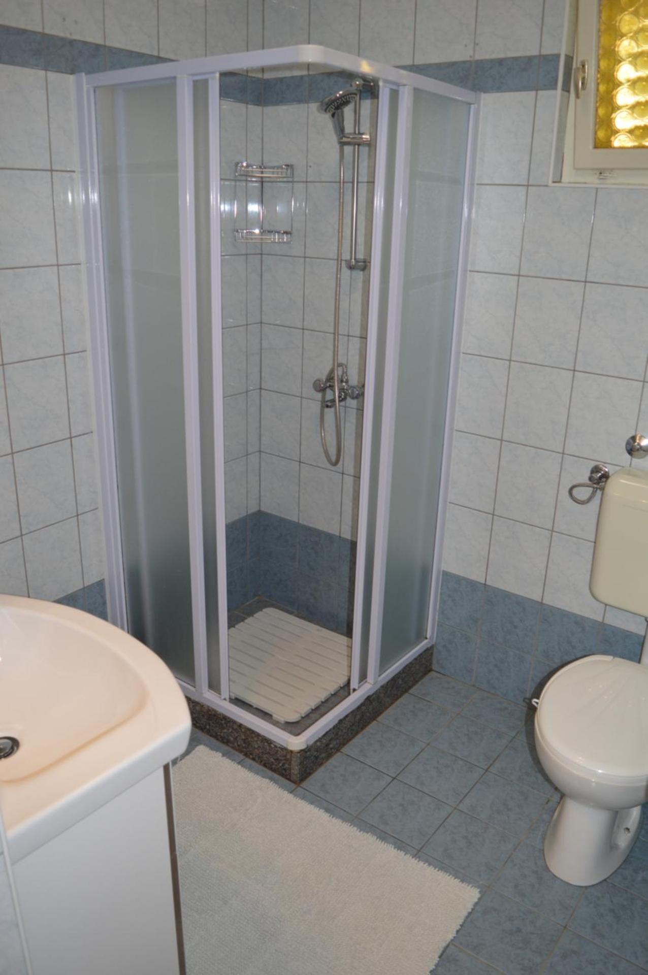 Rooms & Apartments Kvasić