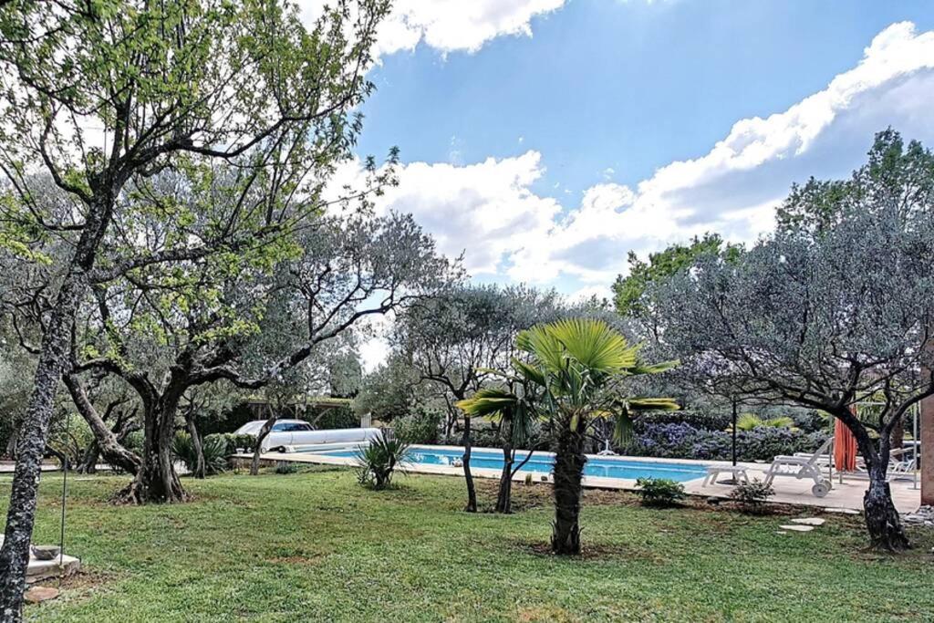 VILLA DU VERDON VAR PROVENCE avec piscine et jardin - private