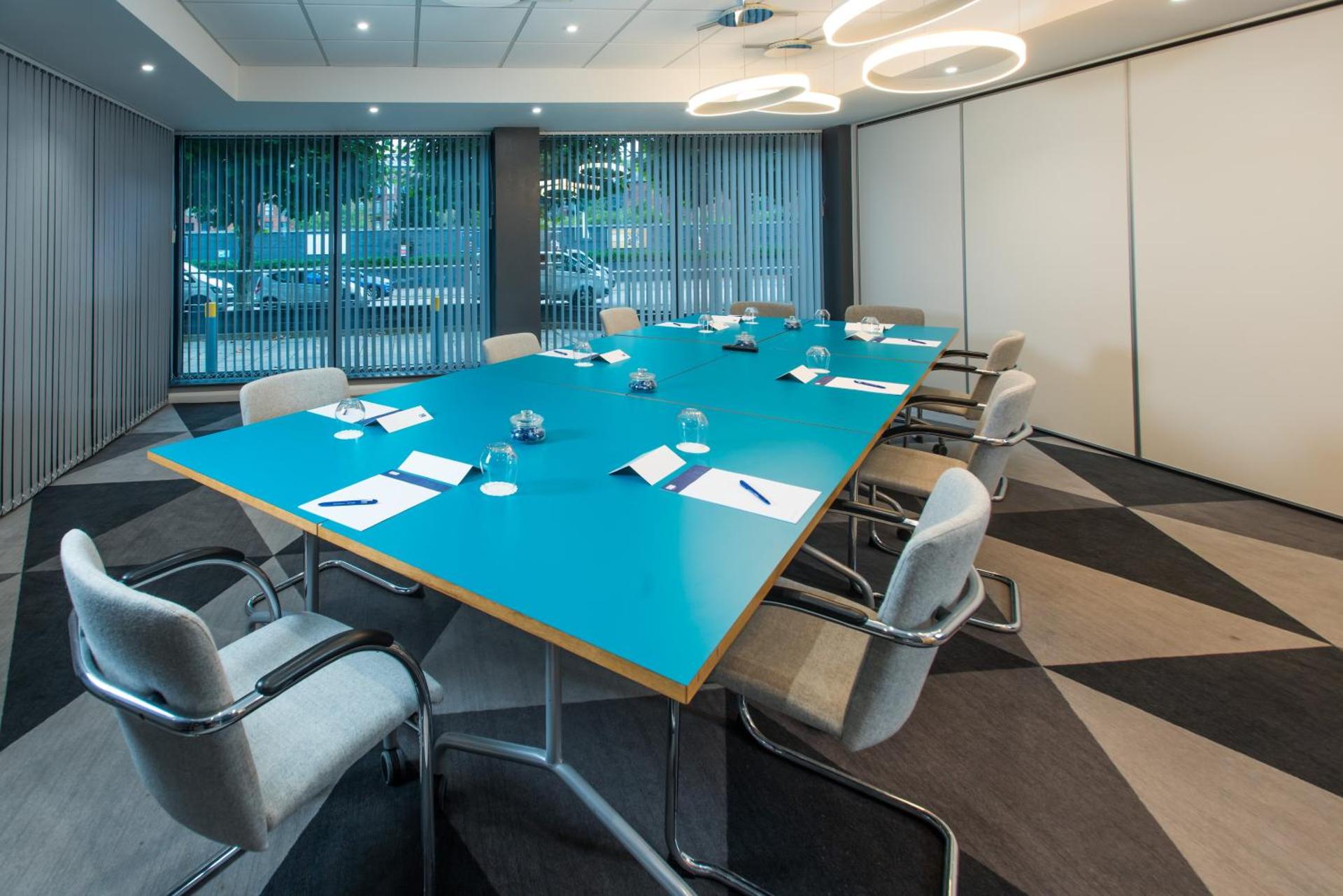 Meeting/conference room