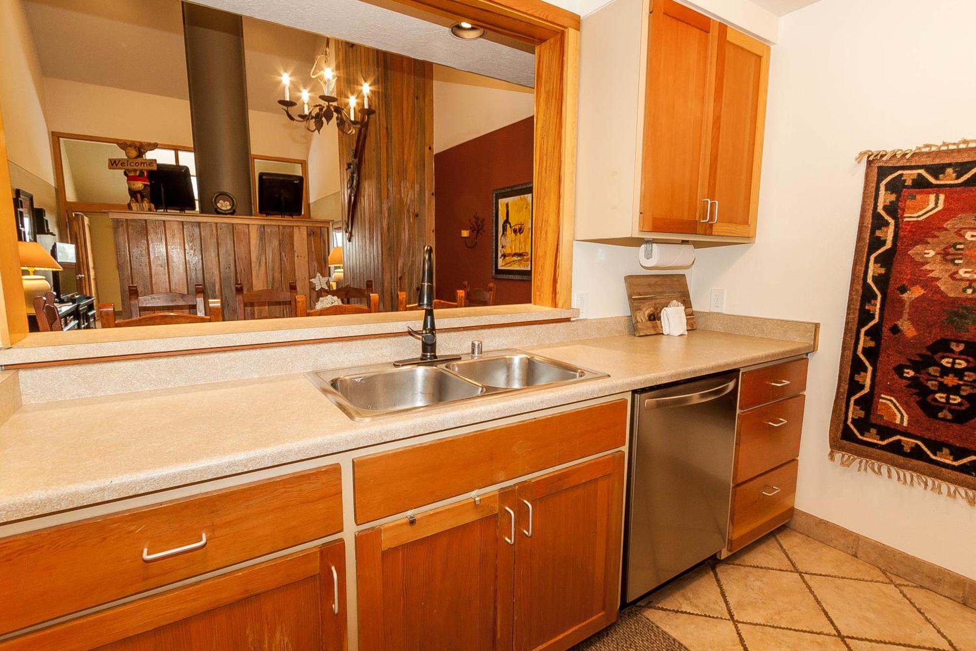 Kitchen or kitchenette