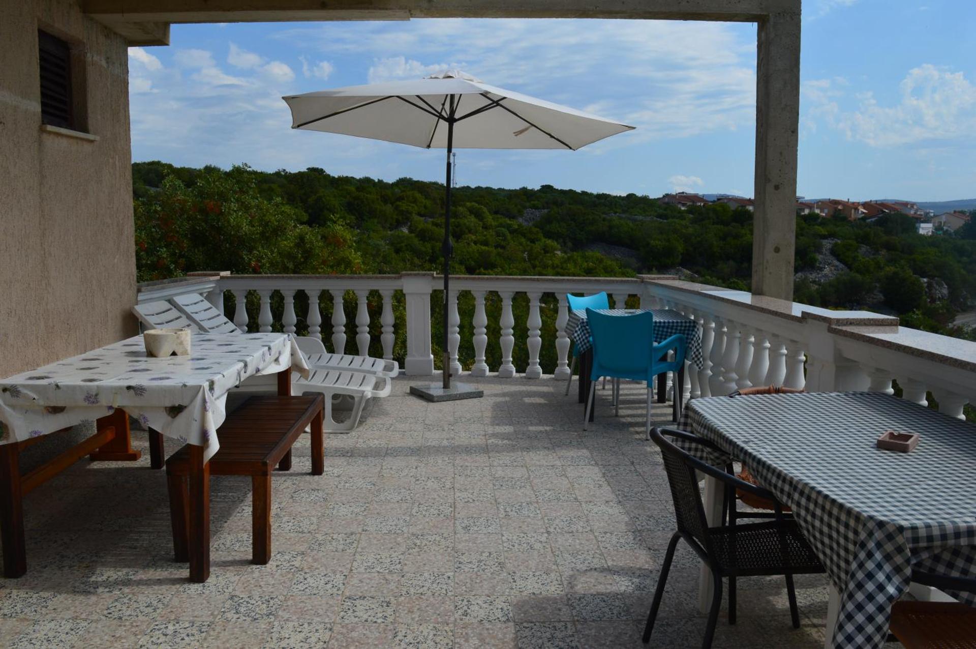 Rooms & Apartments Kvasić