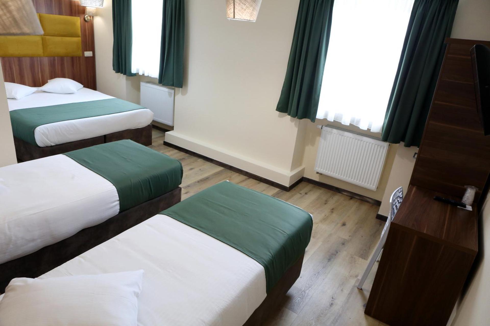 Comfort Quadruple Room