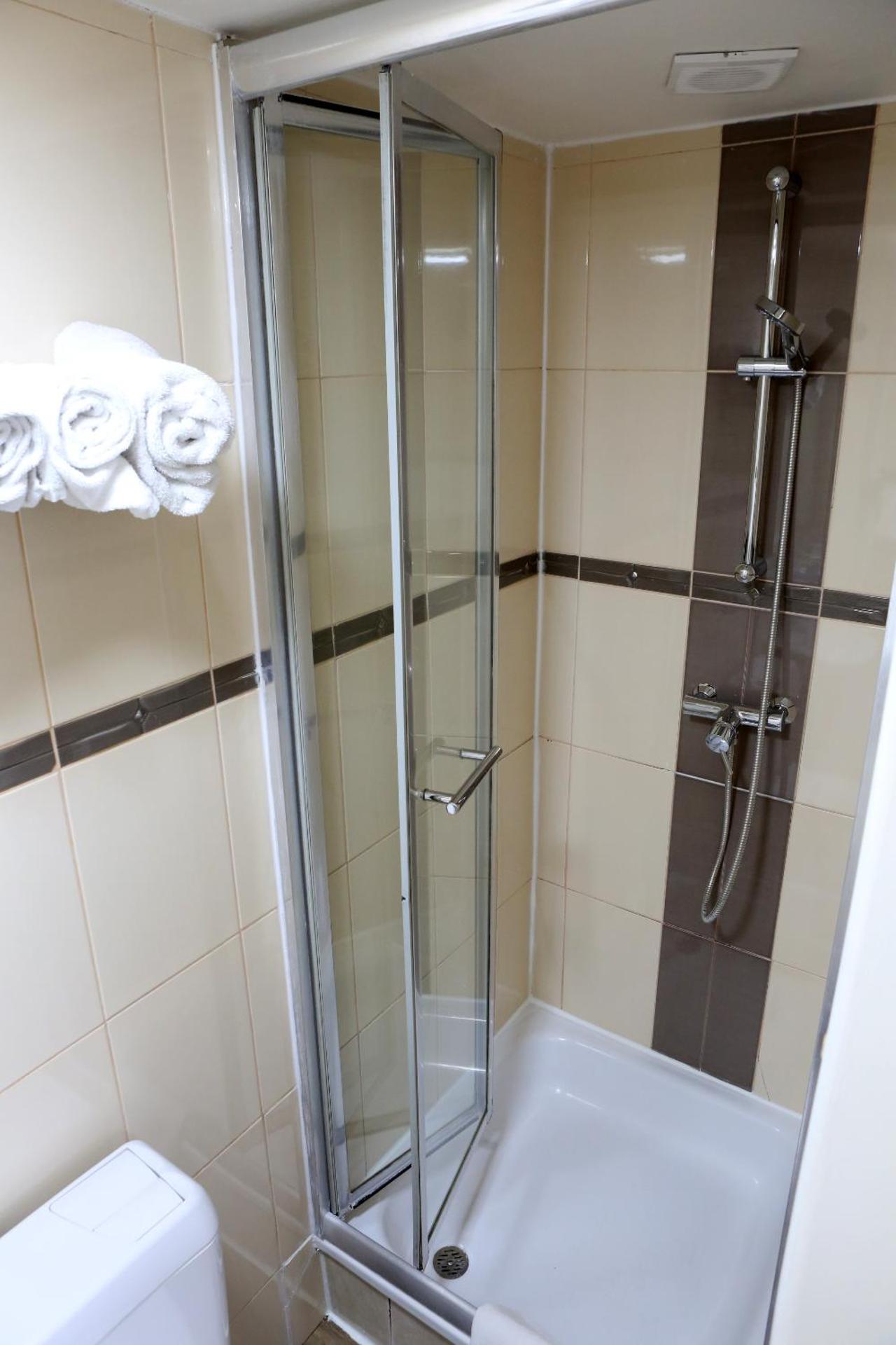 Comfort Quadruple Room