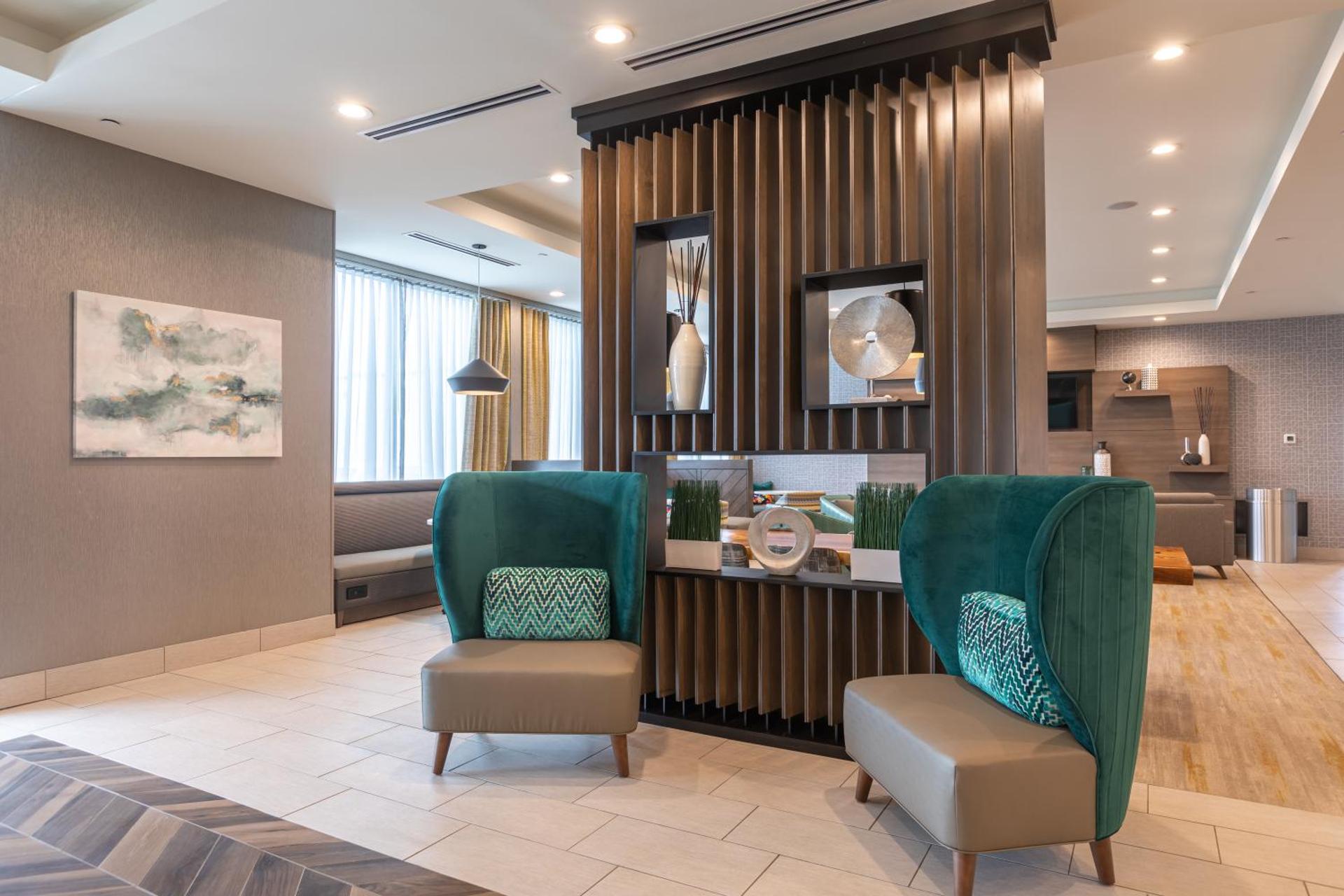 Communal lounge/ TV room