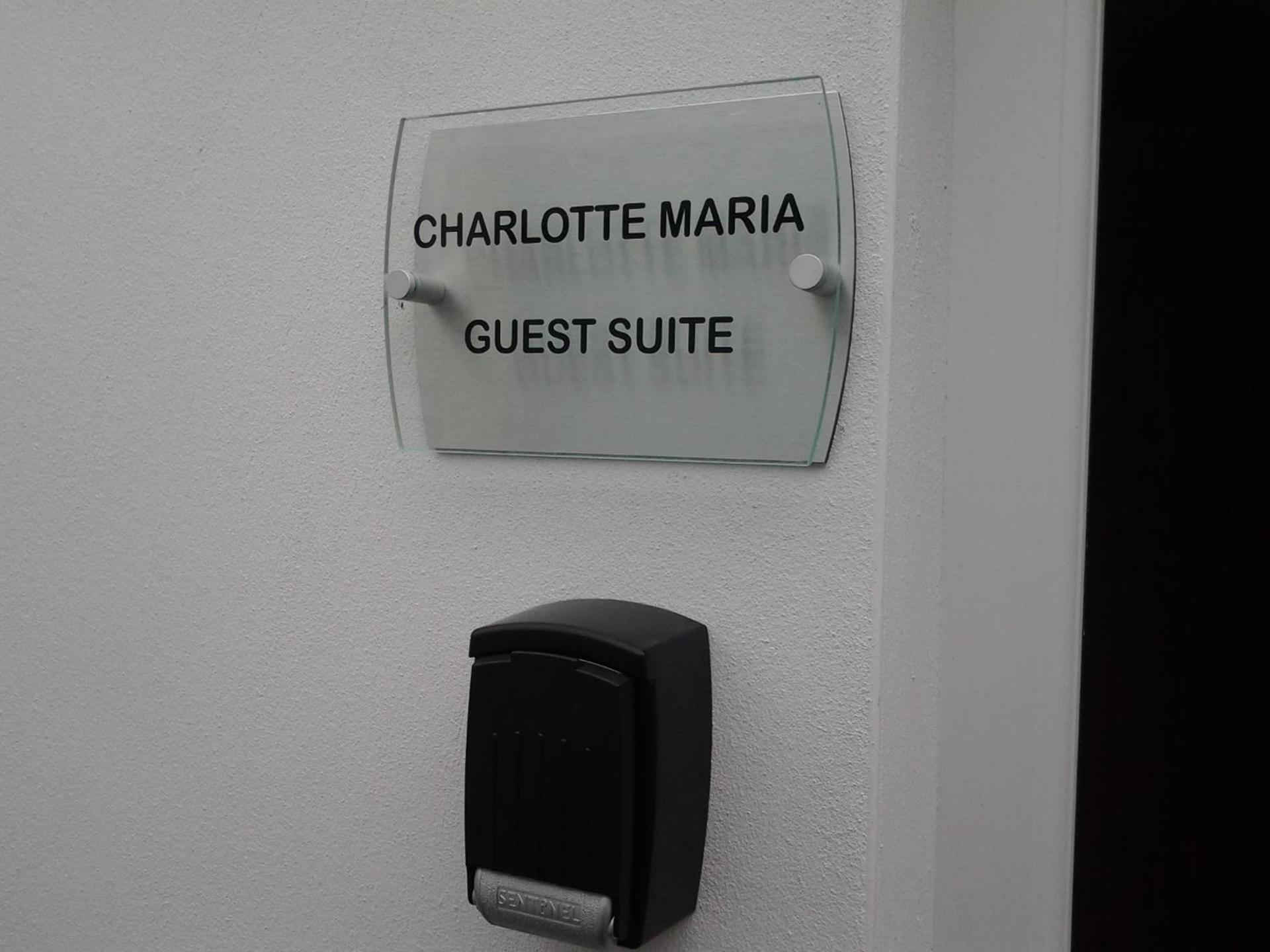 Lady Charlotte Guest rooms triple rooms