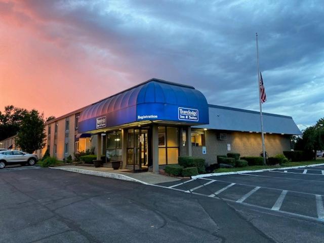 Travelodge Inn & Suites by Wyndham Albany