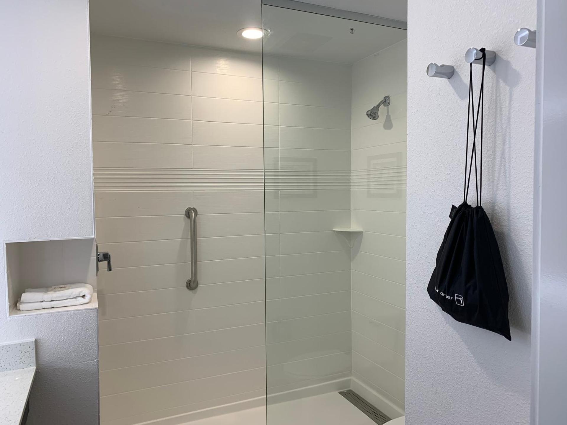 Standard Queen Room with Two Queen Beds - Non-Smoking