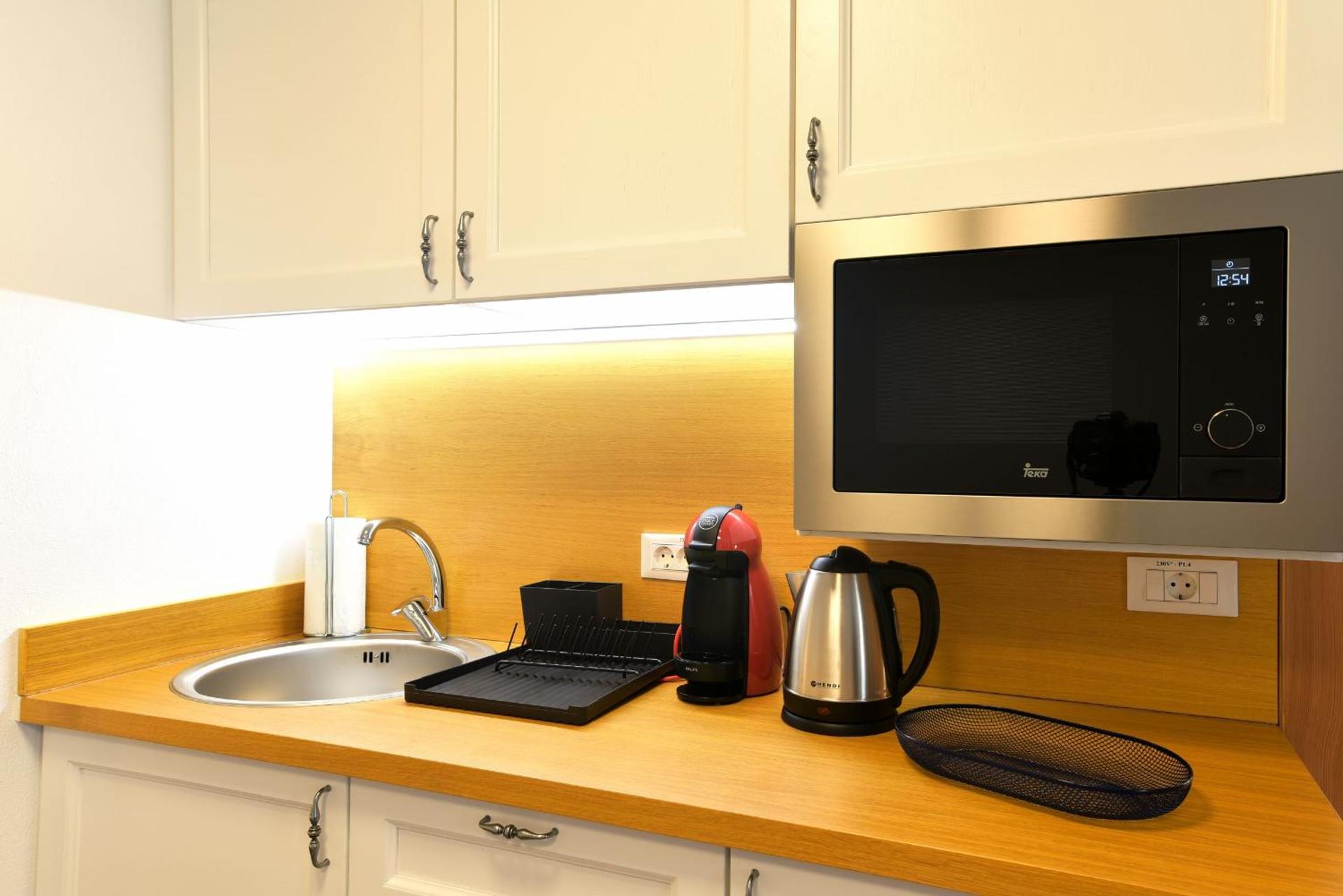 Coffee/tea facilities