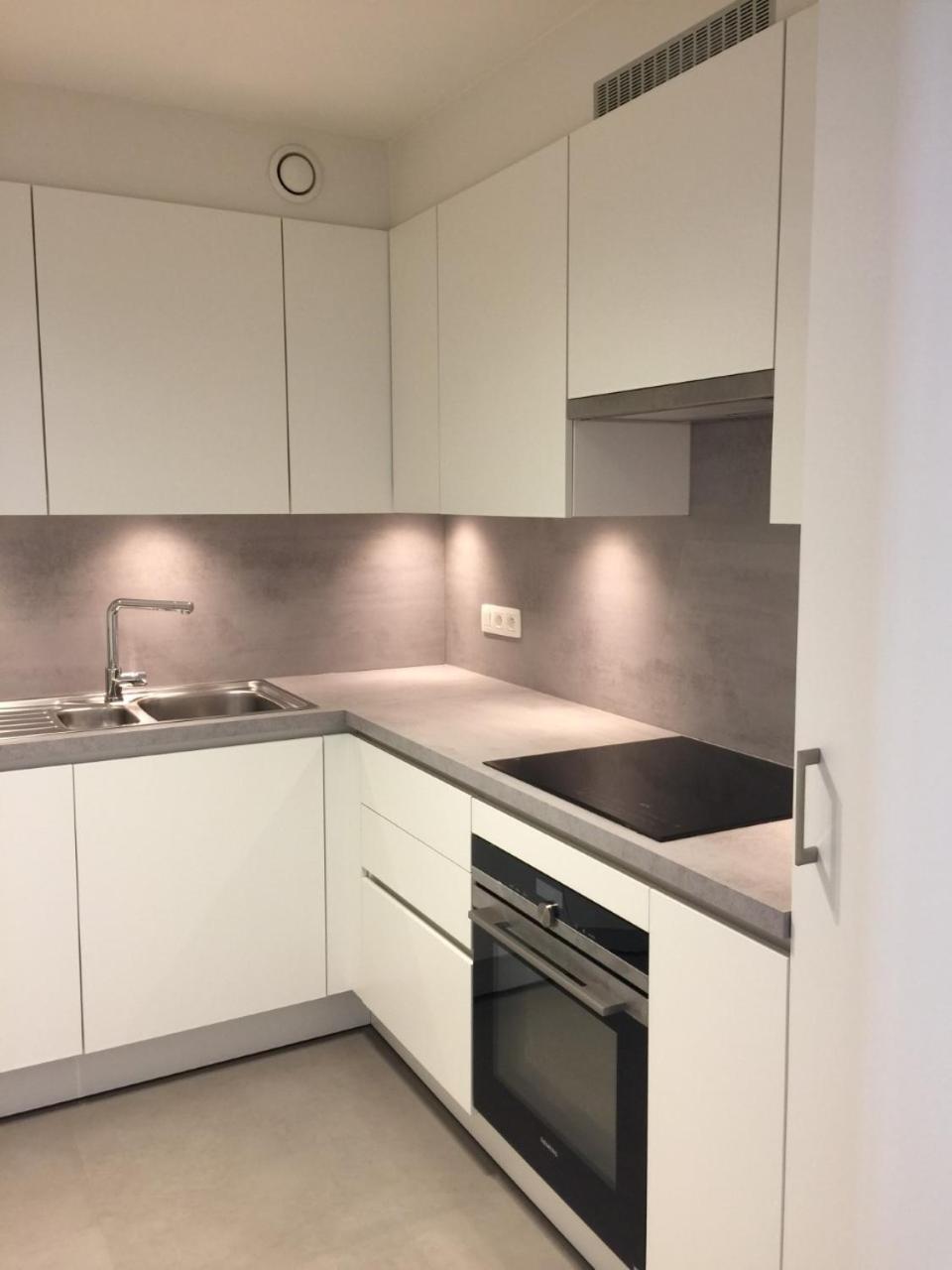 Apartment with a view and parking