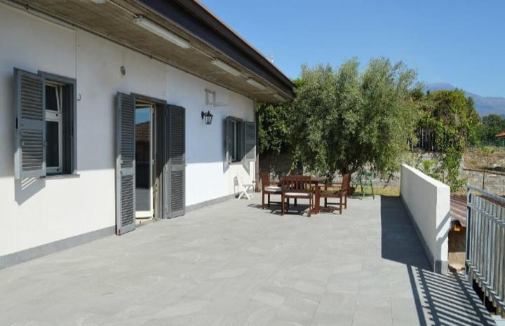 Villa Adriana alle pendici dell'Etna