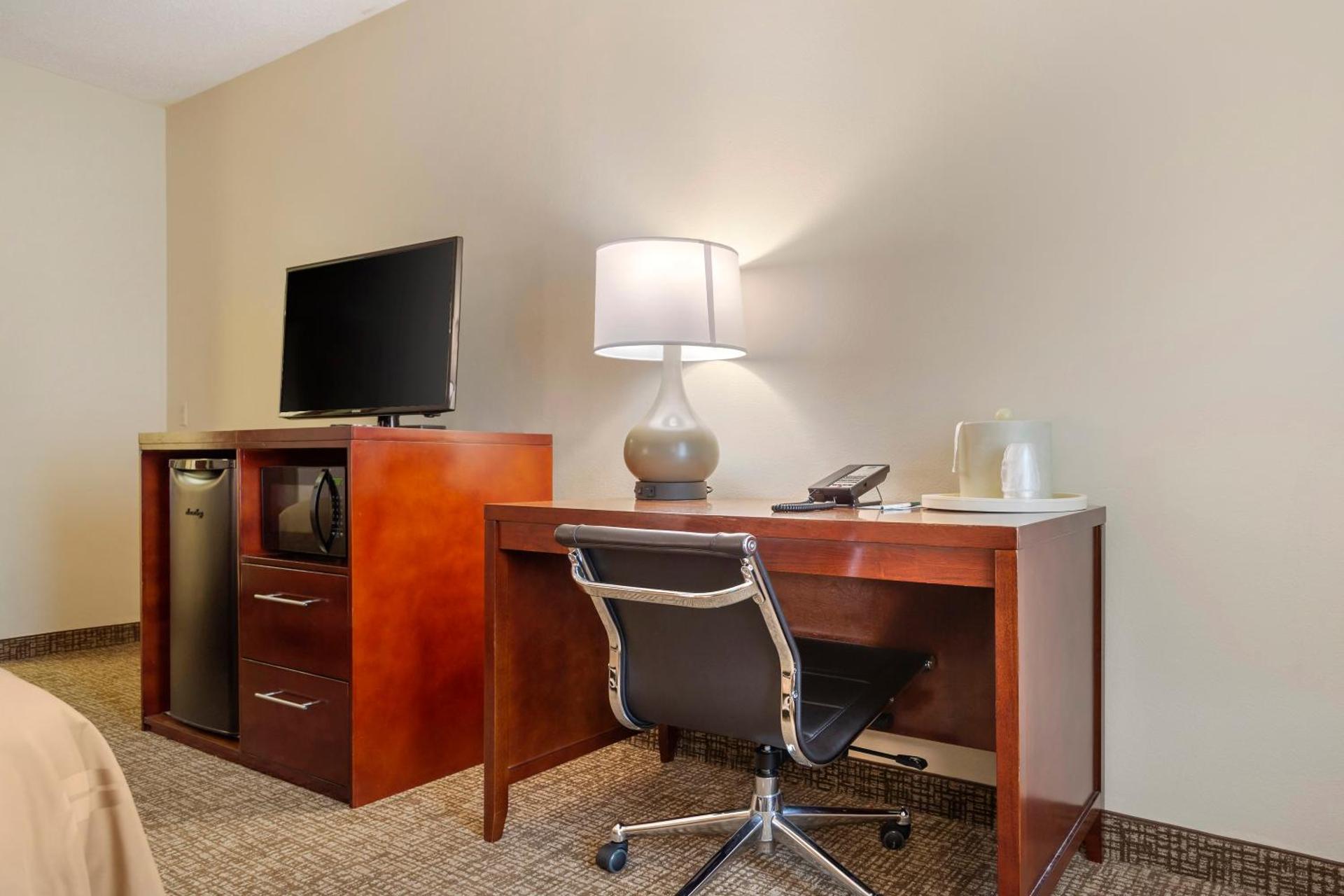 King Room - Accessible/Non-Smoking