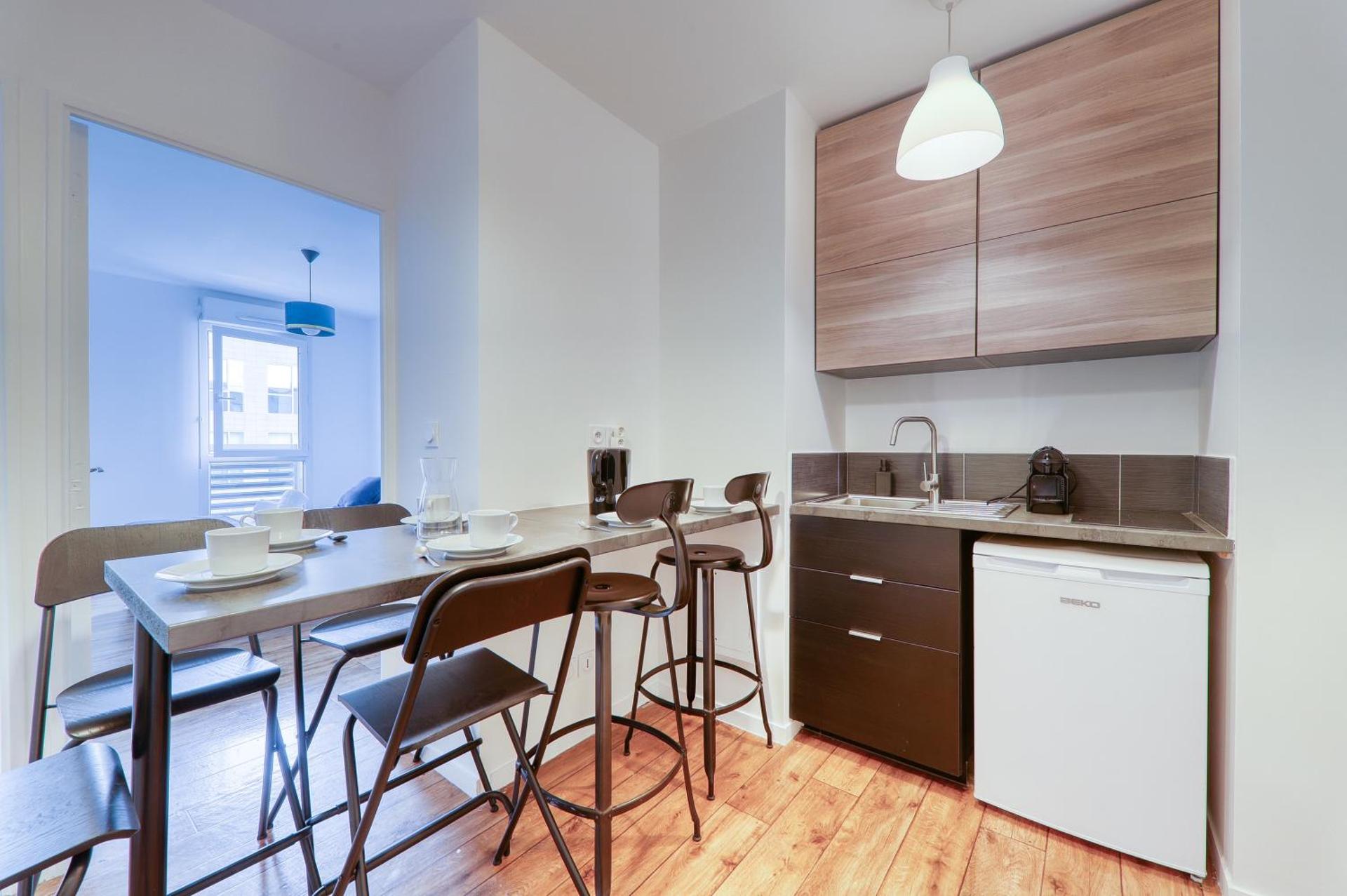 Apartment Virtuose - Disneyland Paris 5min - Train station 250m