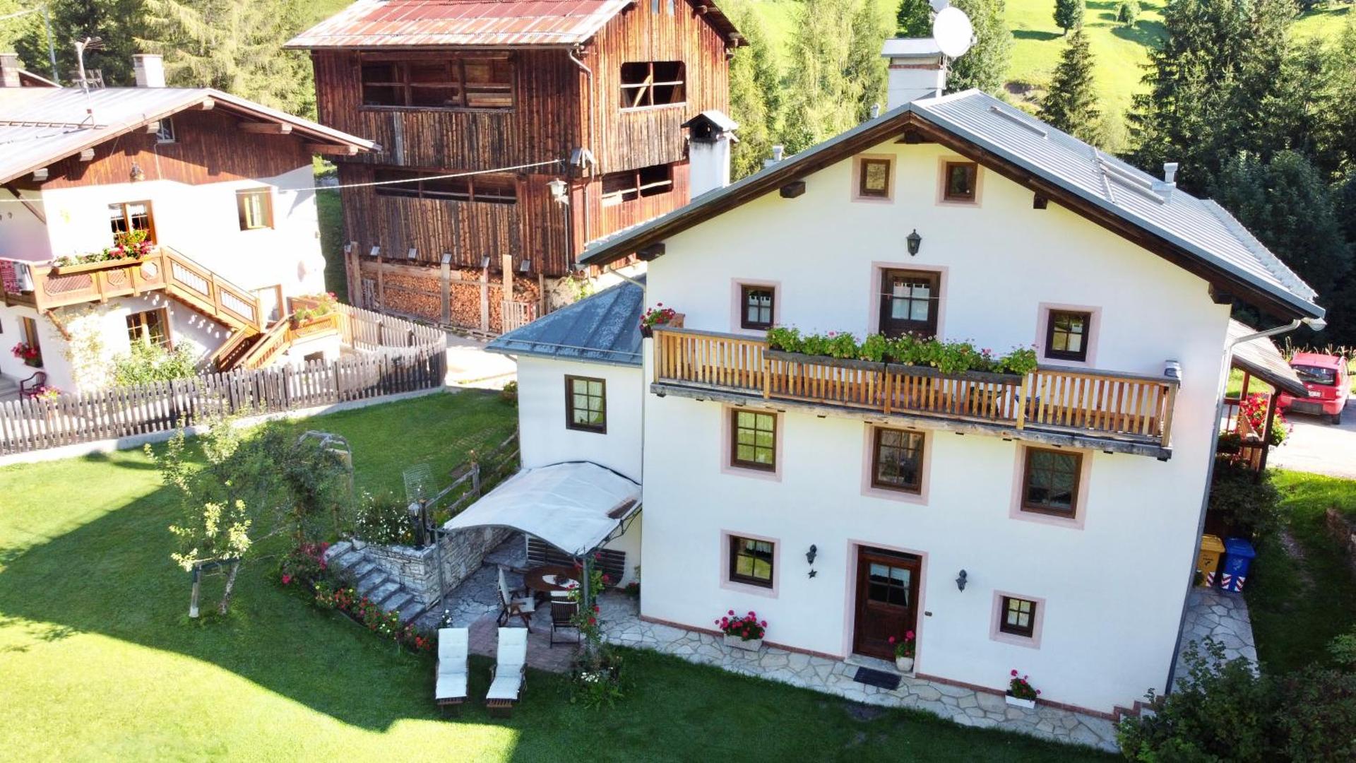 Dolomites Charme Chalet