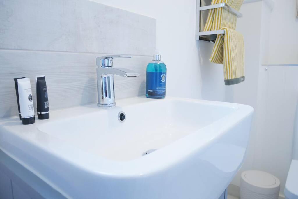 The Croft a lovely town house in the centre of Holt with free PARKING for two cars