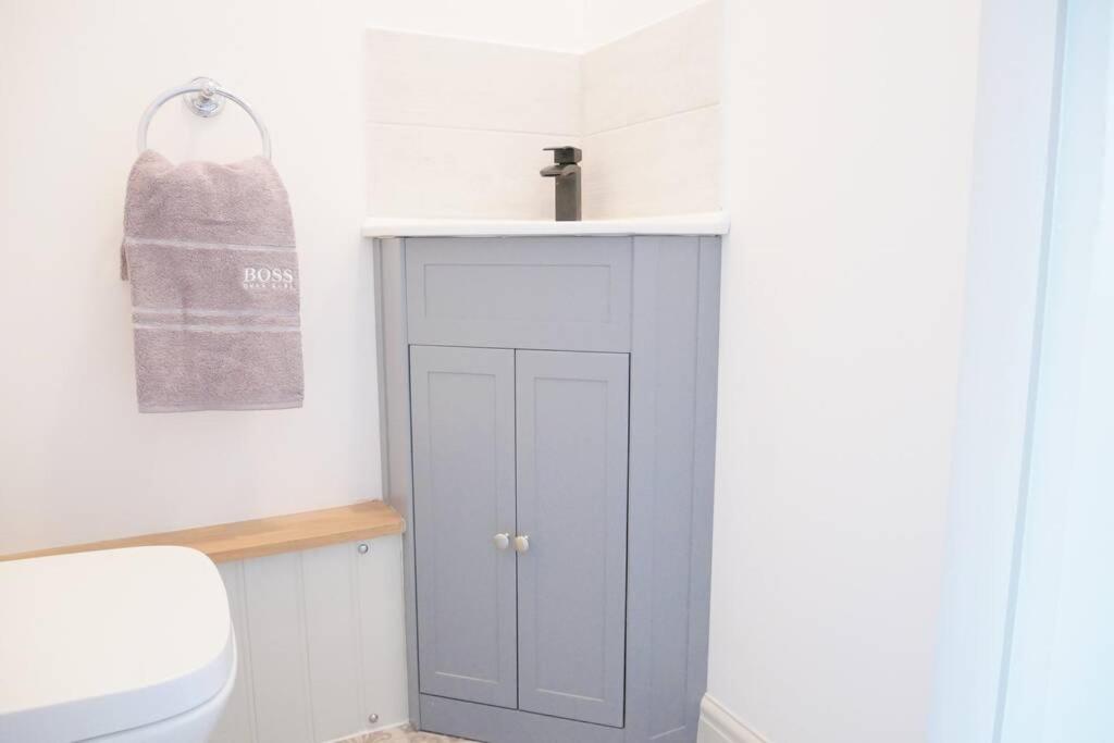 The Croft a lovely town house in the centre of Holt with free PARKING for two cars