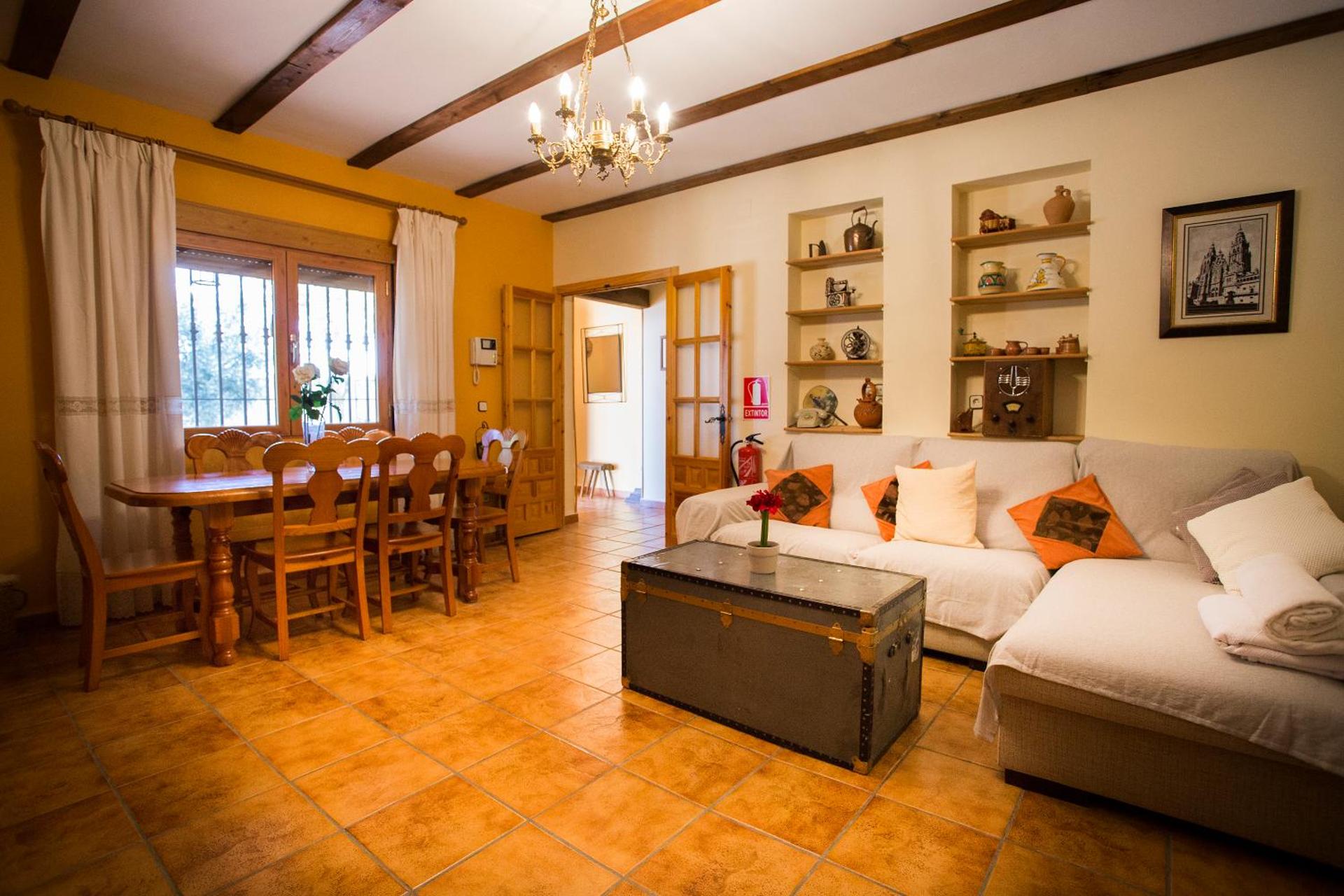 Communal lounge/ TV room