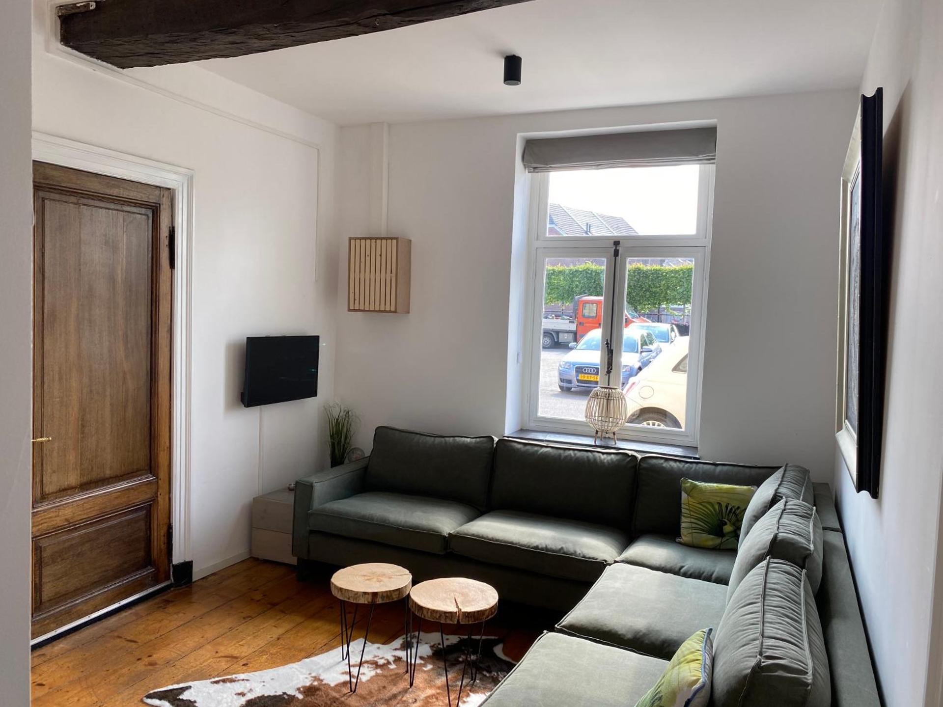 Authentic Stays - 6p-apartment