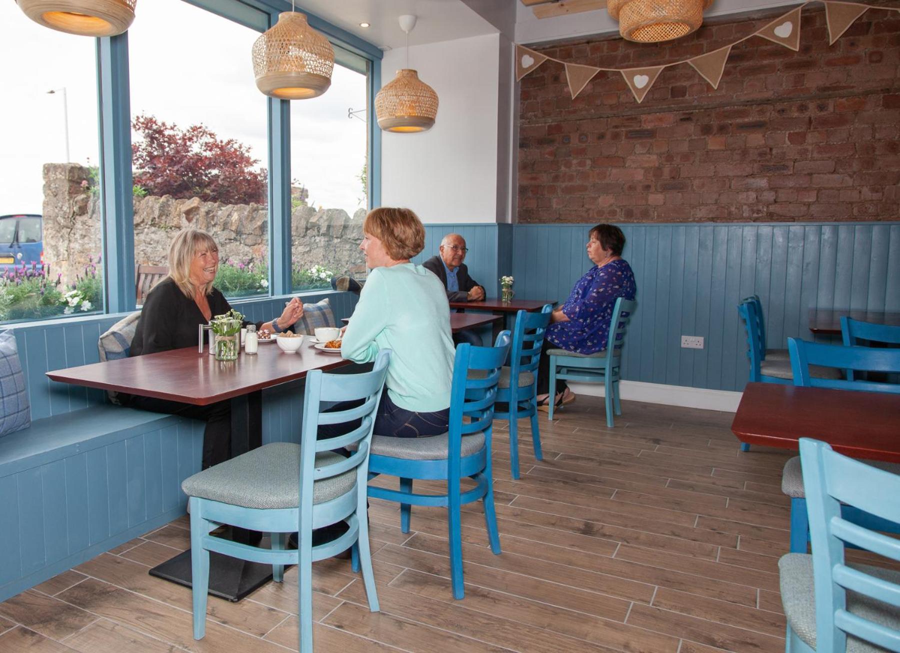 Restaurant/places to eat