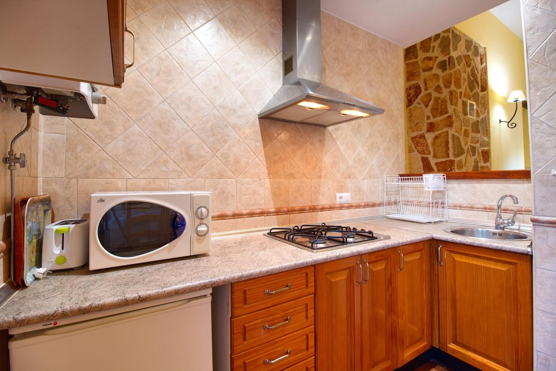 Kitchen or kitchenette